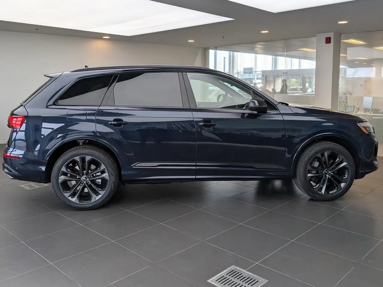 Audi Q7 снимка Audi Q7