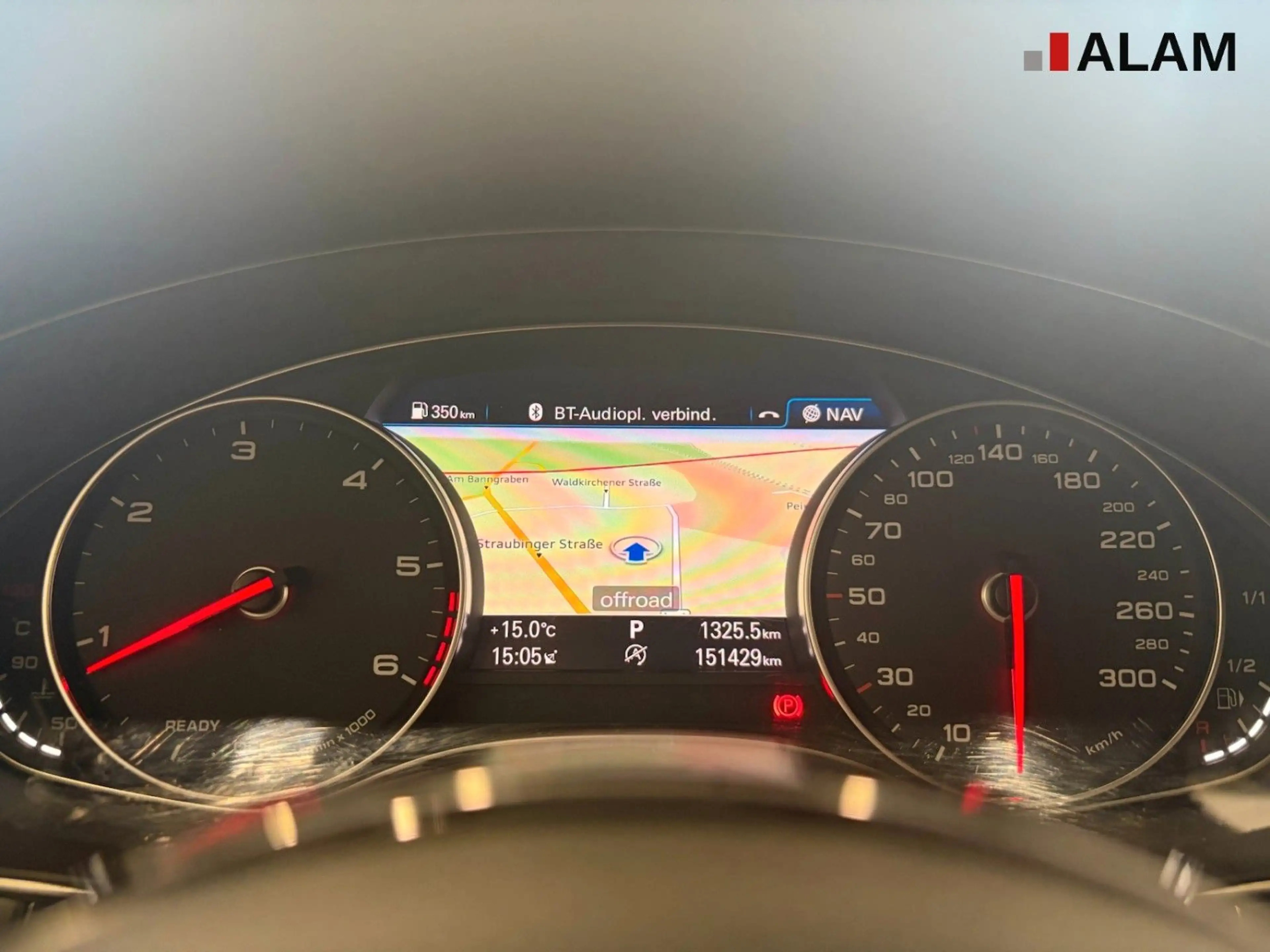 Audi A6 Avant 3.0 TDI quattro ACC Navi RFK BOSE 320PS — photo 13