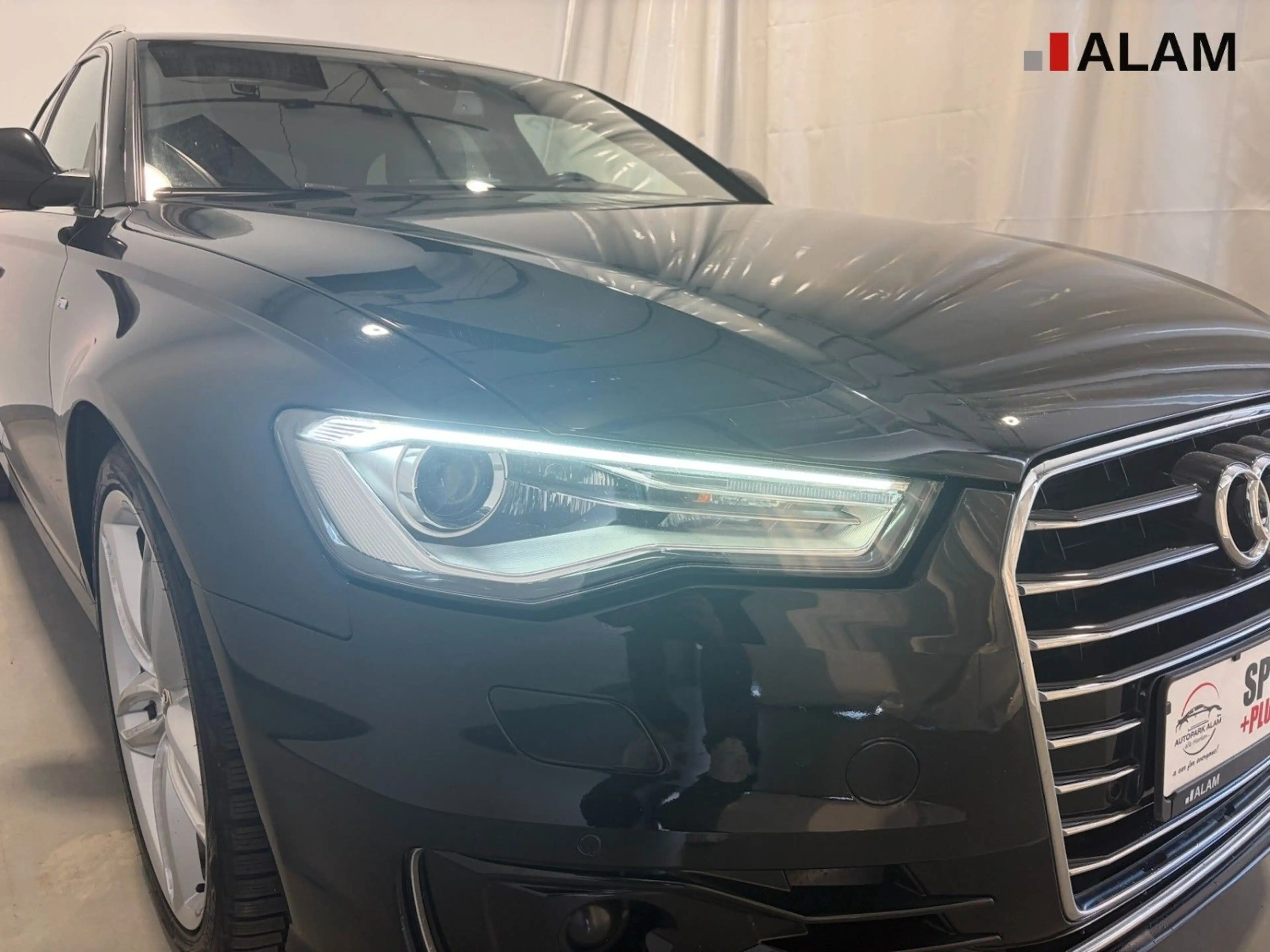 Audi A6 Avant 3.0 TDI quattro ACC Navi RFK BOSE 320PS — photo 6