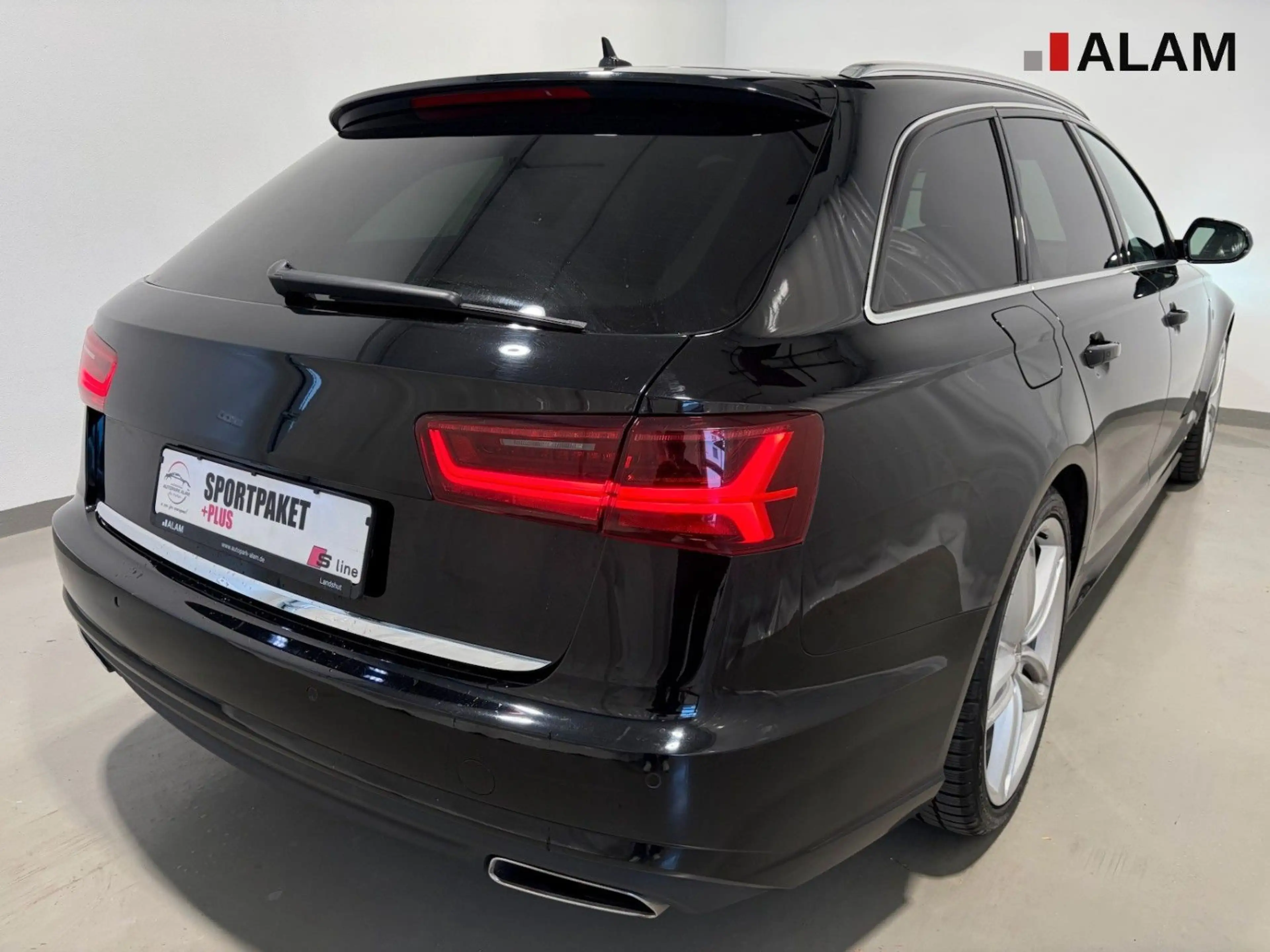 Audi A6 Avant 3.0 TDI quattro ACC Navi RFK BOSE 320PS — photo 10
