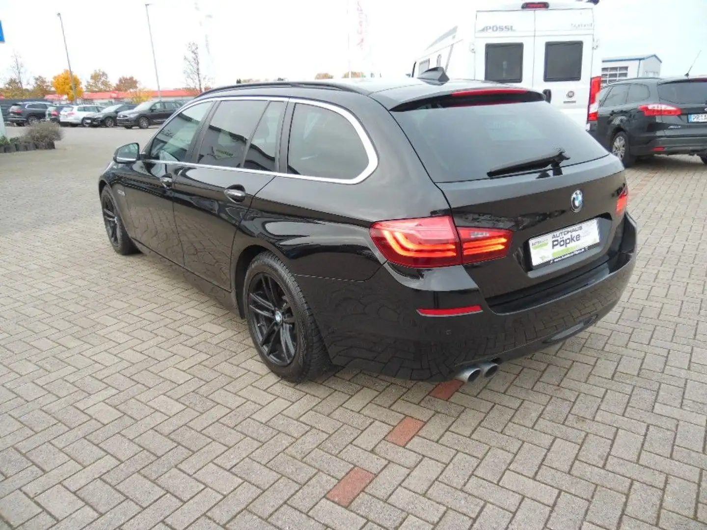 BMW 525 d Touring Innovation Negru - 2