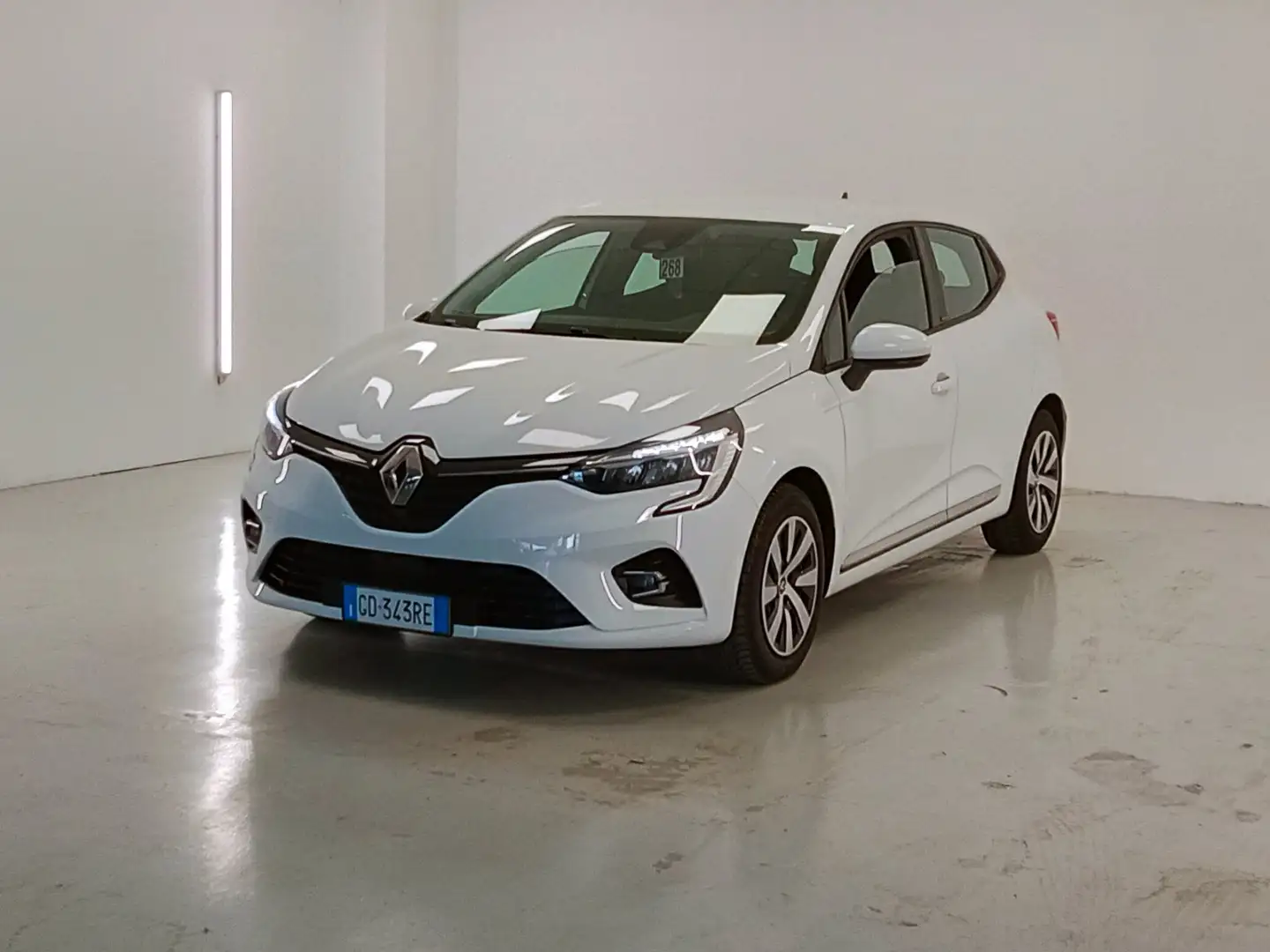 Renault Clio 1.6 Zen E-Tech 140CV Hybrid Wit - 1
