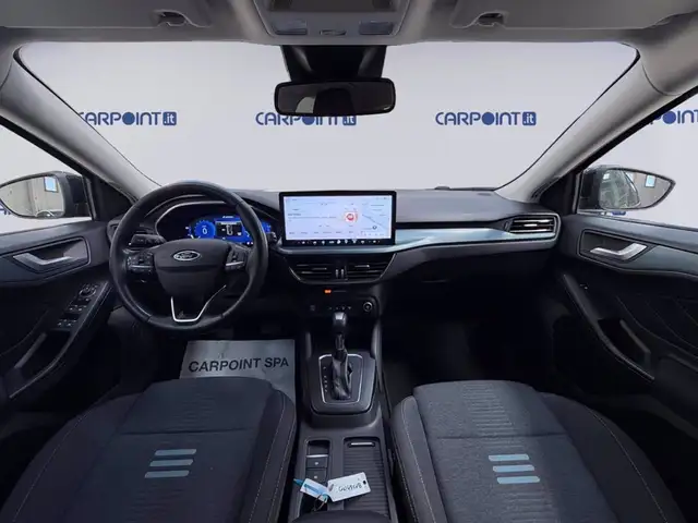 Ford Focus view 10