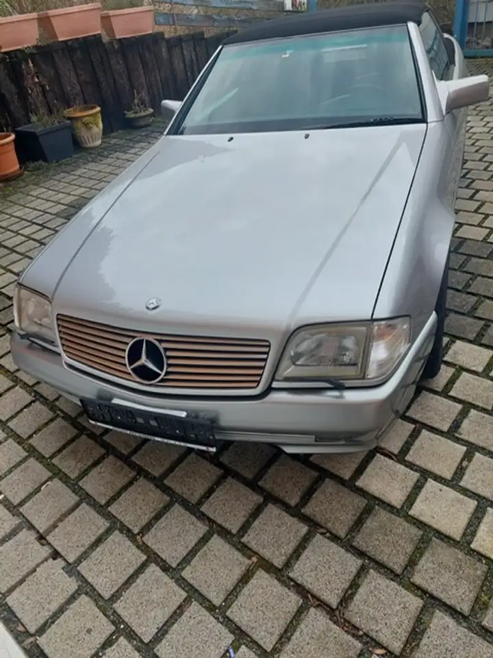 Mercedes-Benz SL 300