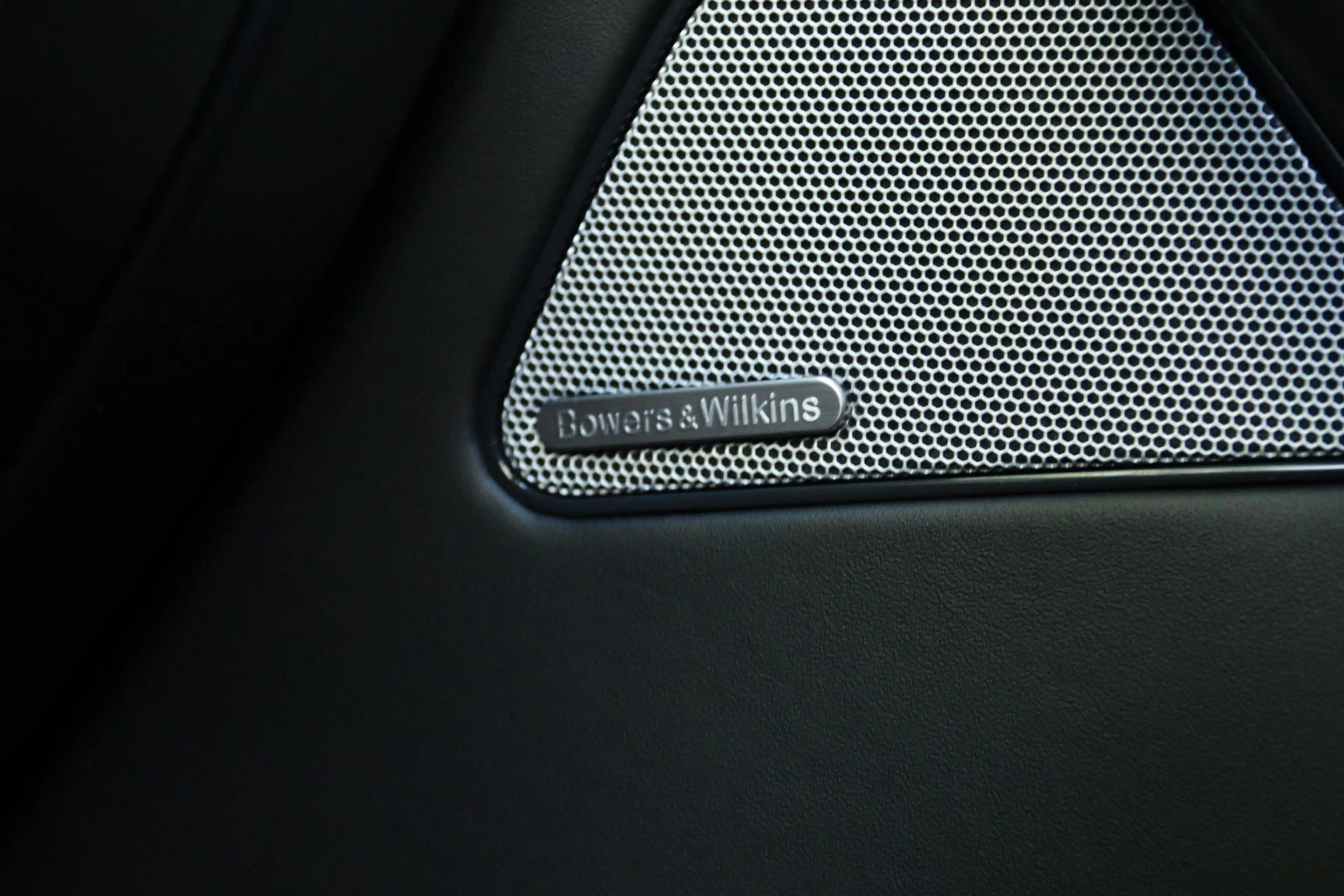Maserati Levante 3.0 V6 S AWD GRANLUSSO | PANO | CARPLAY | LEDER | — photo 7