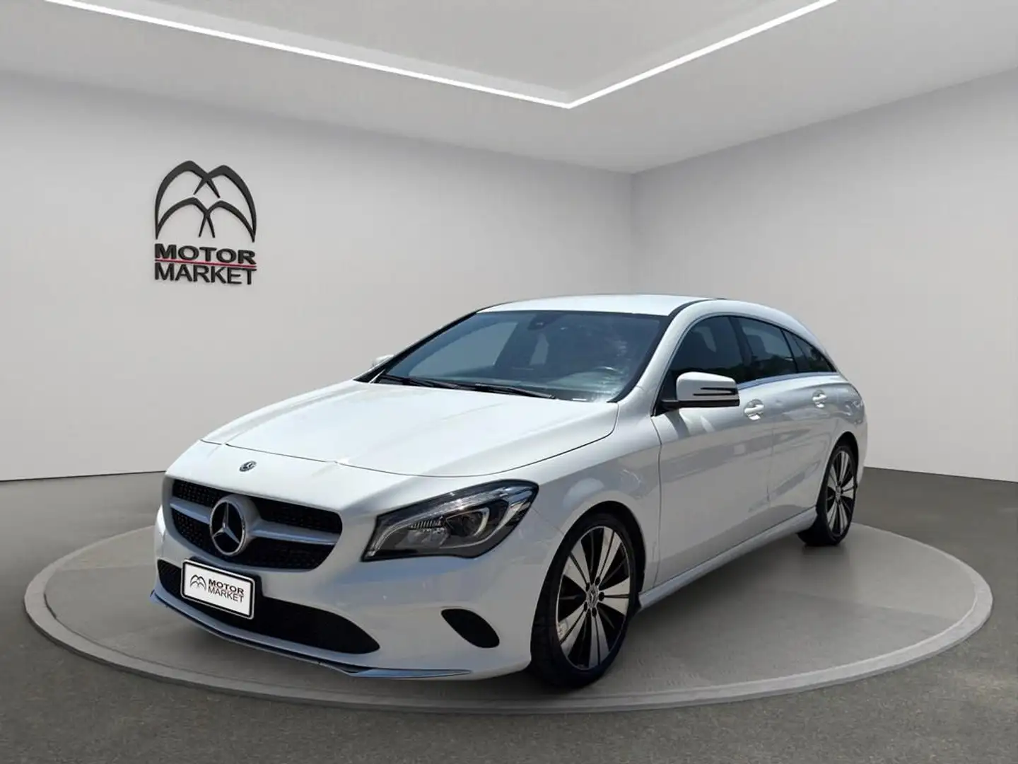 Mercedes-Benz CLA 200 Shooting Brake d Sport auto FL Bianco - 1