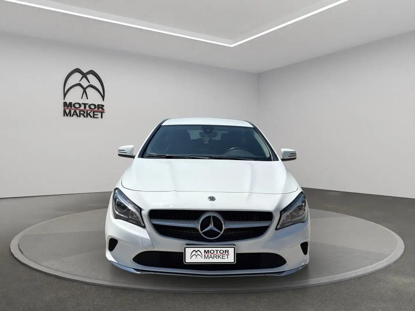 Mercedes-Benz CLA 200 Shooting Brake d Sport auto FL Bianco - 2