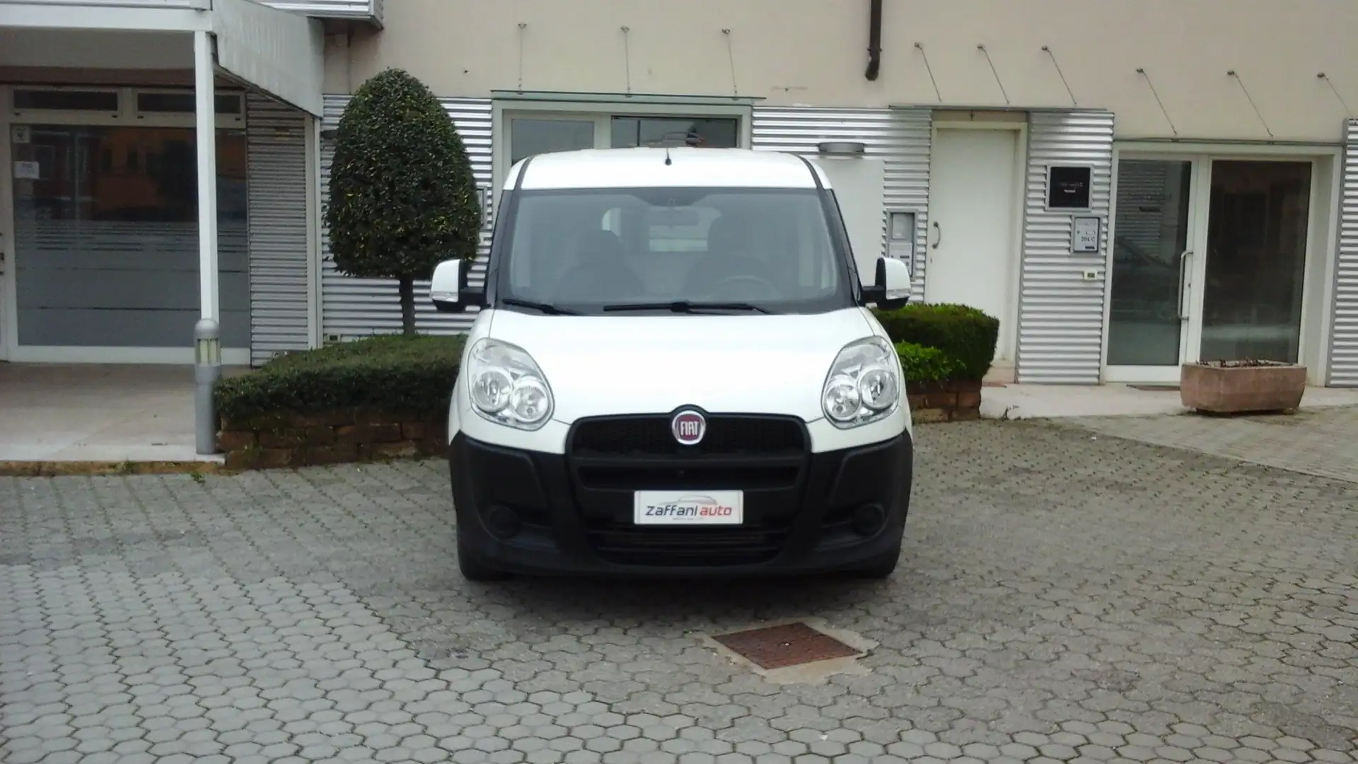 Fiat Doblo mjt1.6  16v 105cv E5+/ Unico P.-Distr.- Km.Cert. Bianco - 2