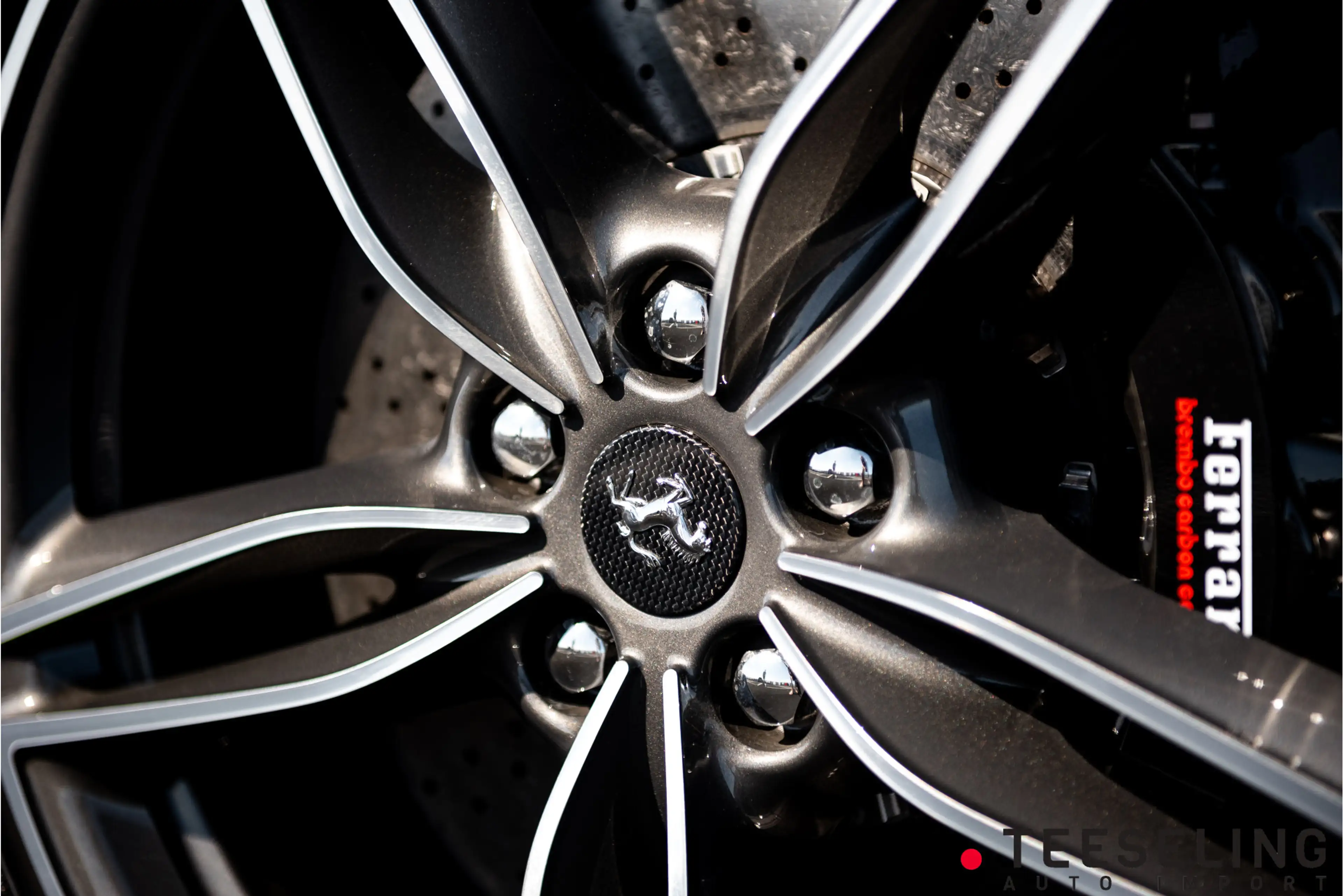 Ferrari Roma 3.9 V8 HELE | Blu Roma | Full Carbon | 360 camera — photo 9