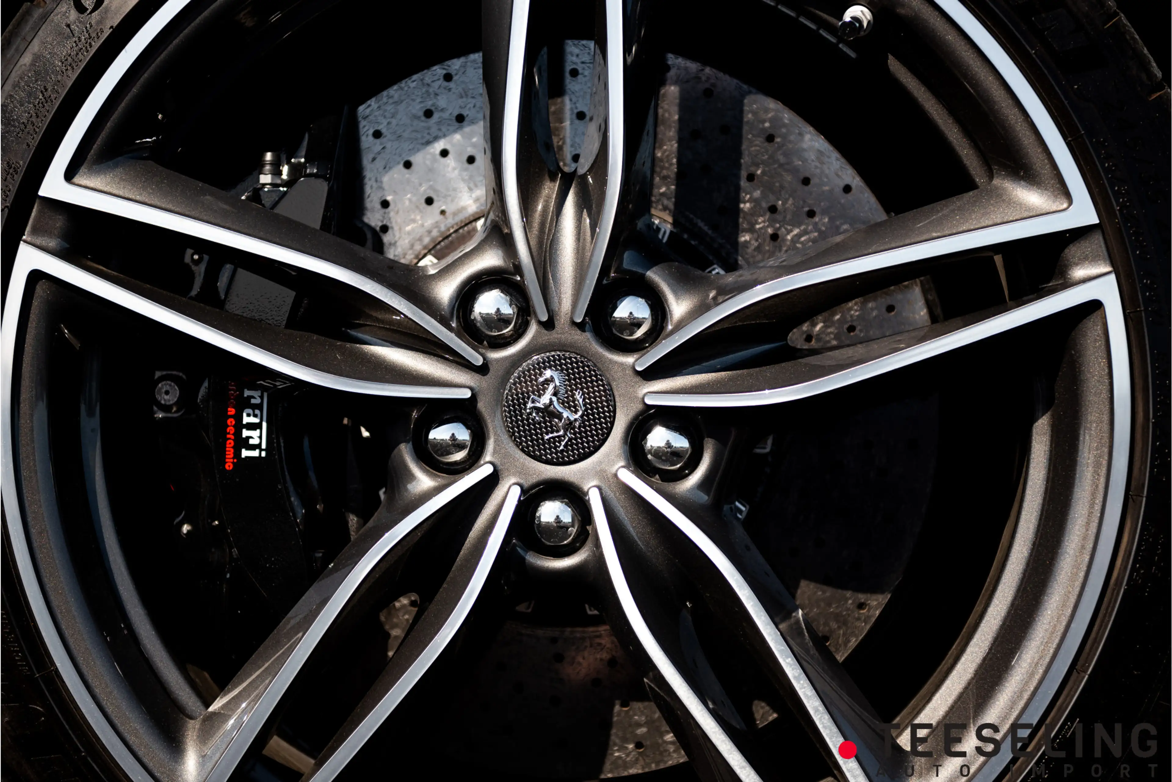 Ferrari Roma 3.9 V8 HELE | Blu Roma | Full Carbon | 360 camera — photo 26
