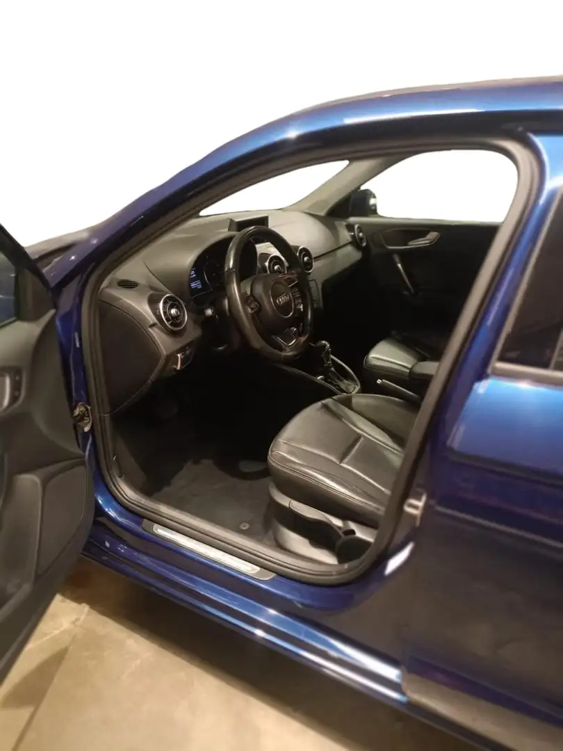 Audi A1 A1 SPB 1.6 TDI 105 CV S Line edition PRONTA CONSE Blu/Azzurro - 2