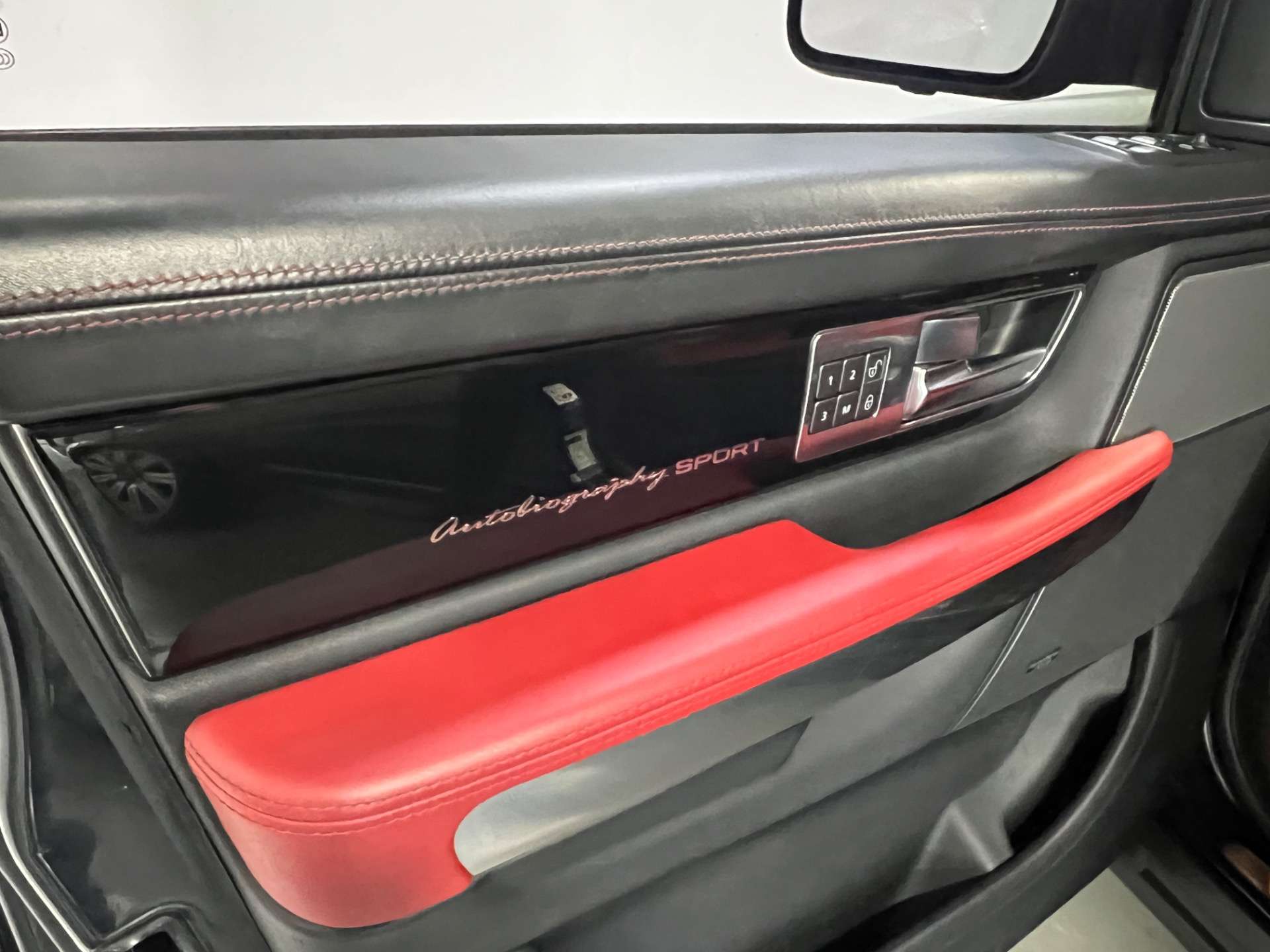 2012 Land Rover Range Rover Sport thumb 13