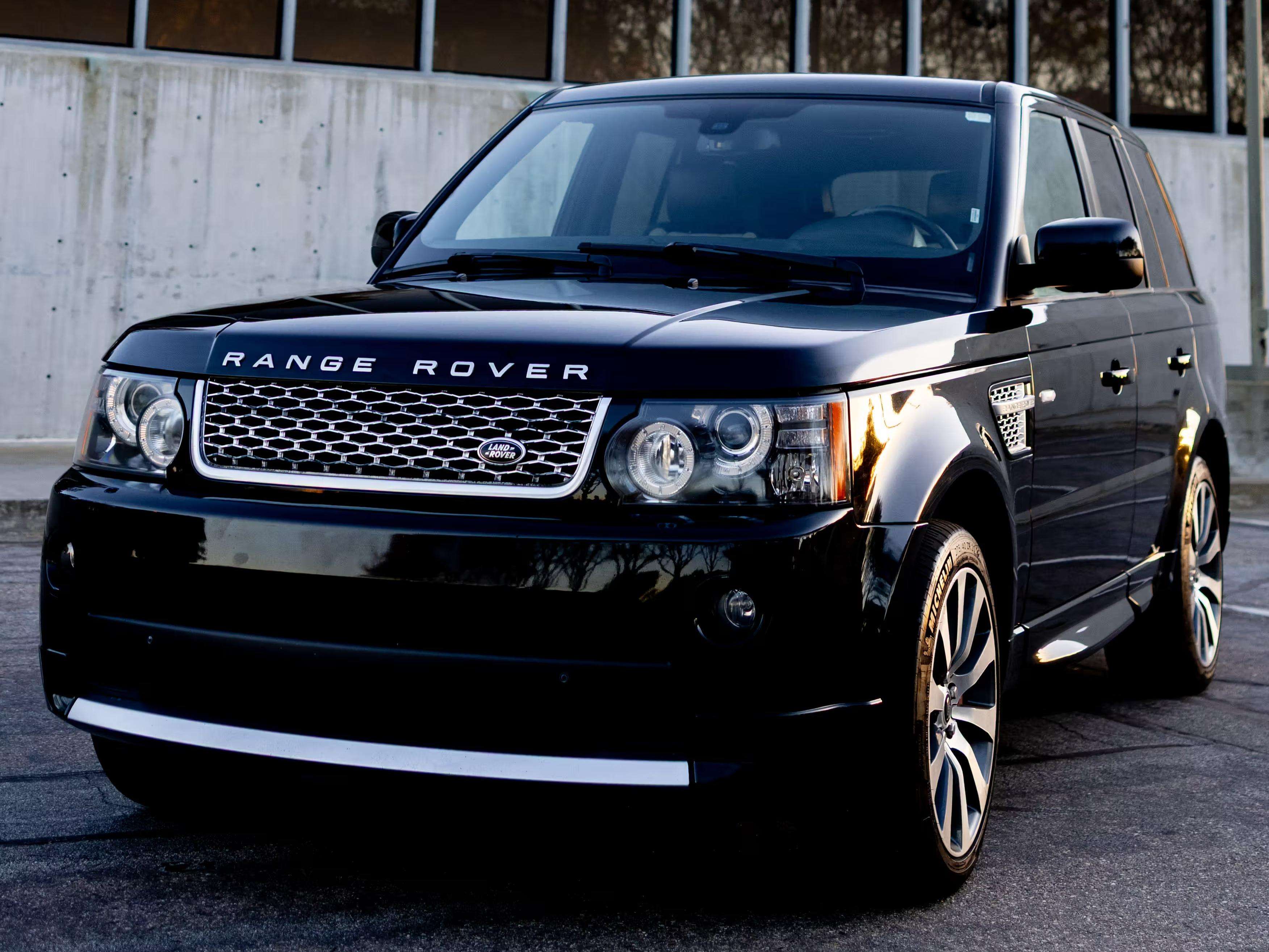 2012 Land Rover Range Rover Sport alt 2