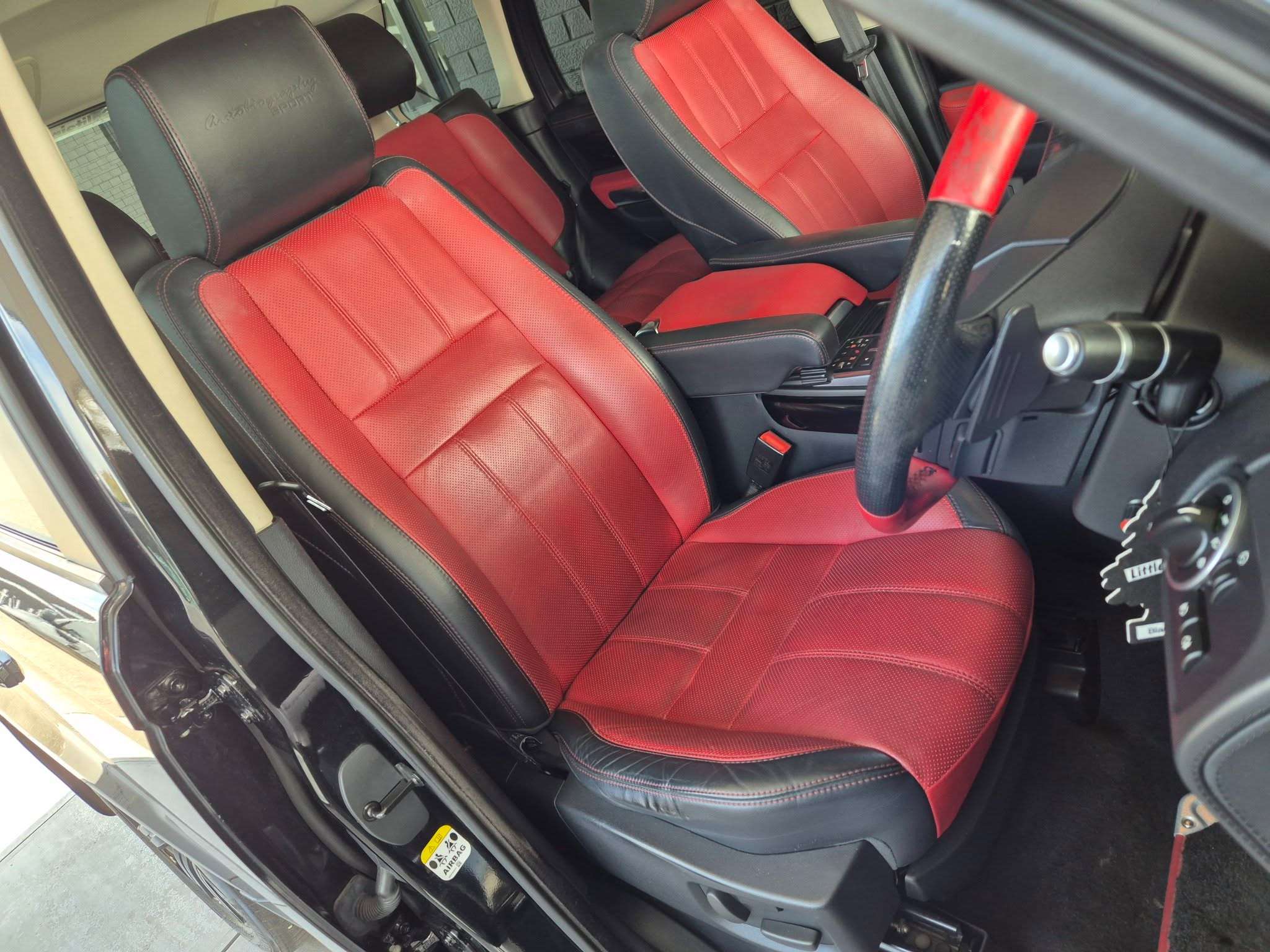 2012 Land Rover Range Rover Sport thumb 8