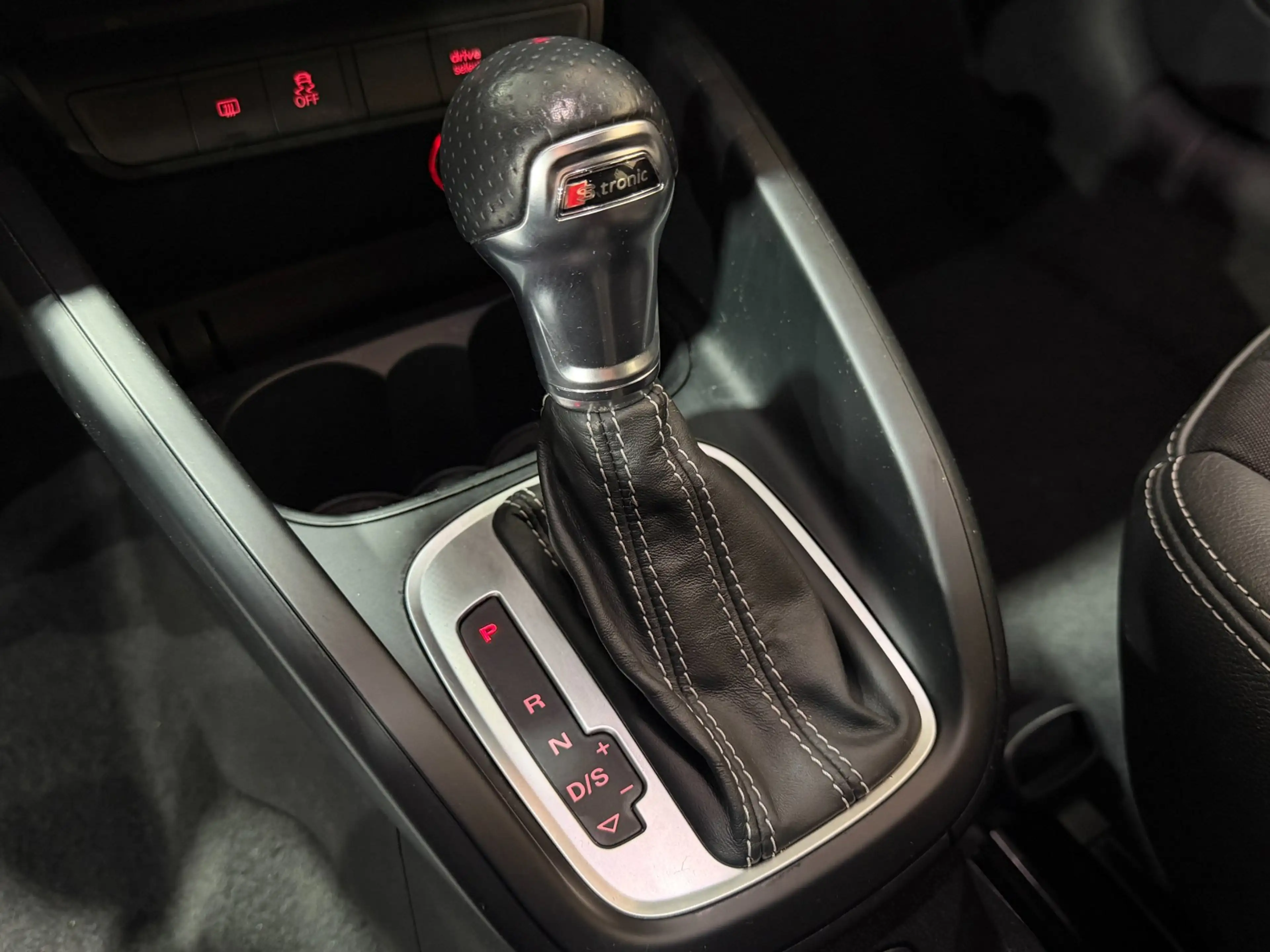 Audi A1 Sportback 1.4 TFSI Sport Pro Line S / Automaat / S — photo 13