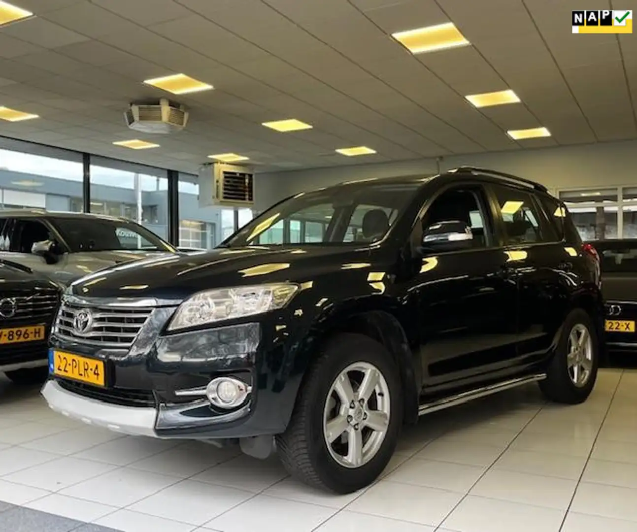 Toyota RAV 4 2.0 VVTi Comfort 2WD/1e Eigenaar/NAP/Trekhaak/Airc Grijs - 1