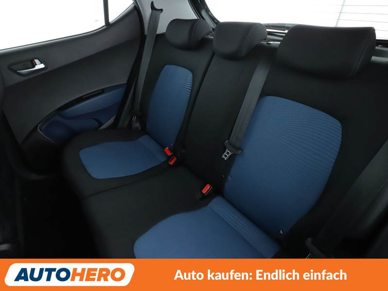 Hyundai i10 1.2 YES!*TEMPO*PDC*SHZ*KLIMA*GARANTIE* — photo 14