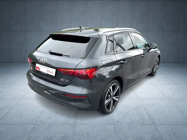 Audi A3 view 5