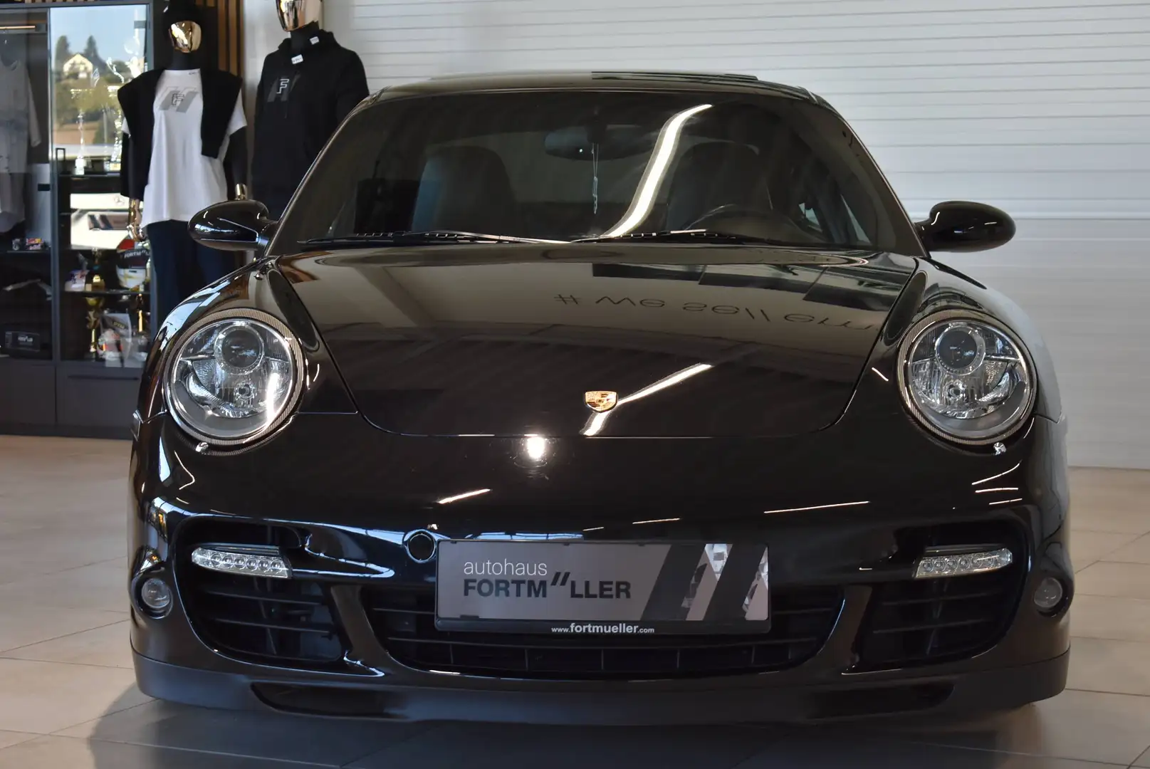 Porsche 997 Turbo Coupe Schwarz - 2