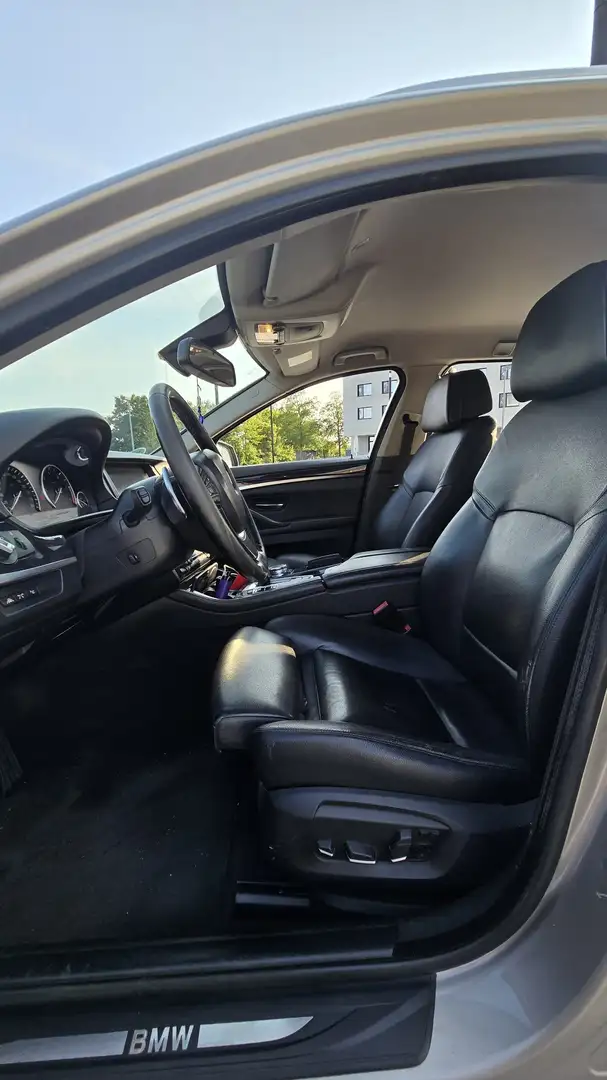 BMW 535 535d Touring Sport-Aut. Luxury Line Silber - 2