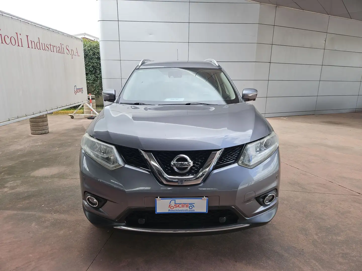 Nissan X-Trail X-Trail 1.6 dCi 2WD Tekna Šedá - 2