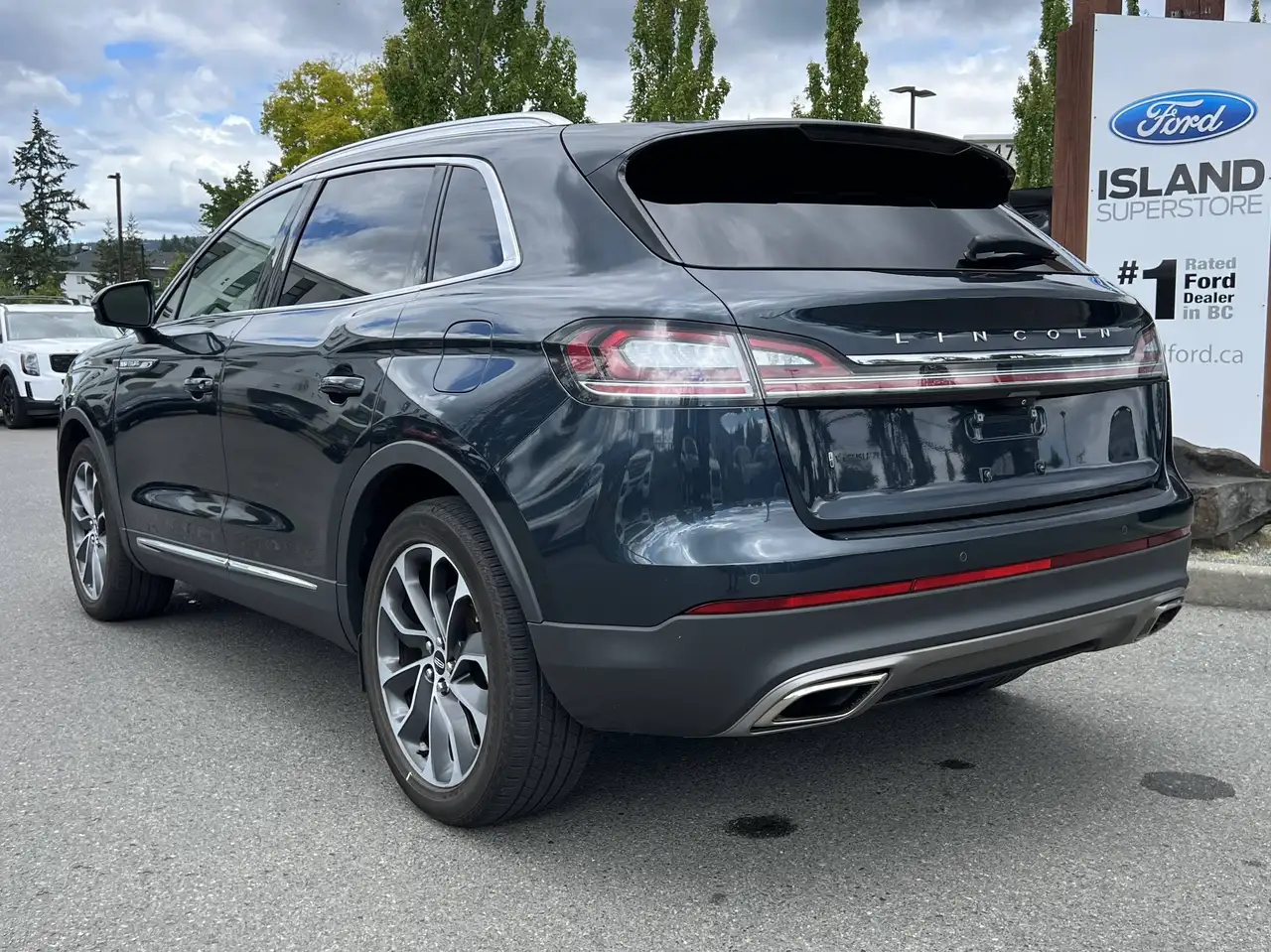 Lincoln Nautilus 2022