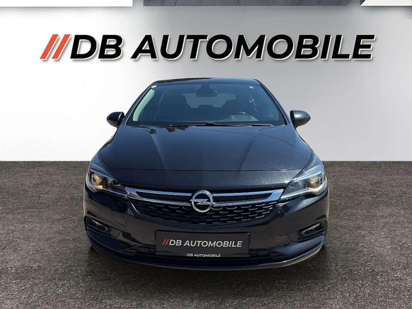 Opel Astra 1,6  CDTI Zwart - 2