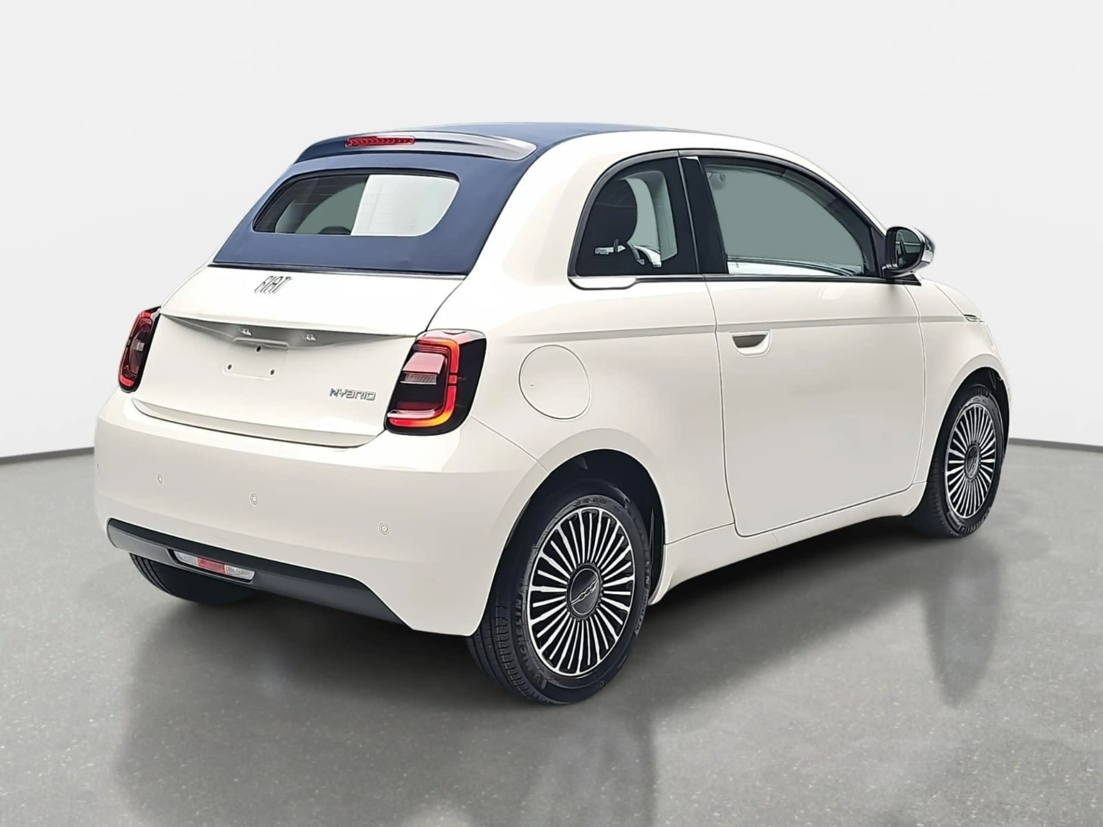 Fiat 500C 500C HYBRID DOLCEVITA — photo 4