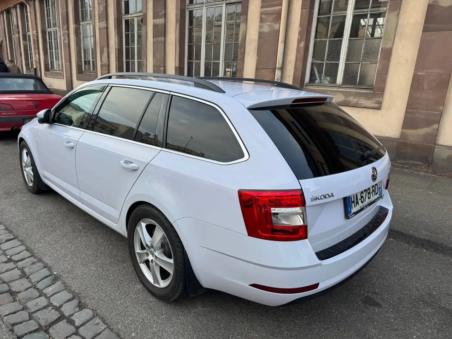Skoda Octavia 2019  Benzin & Gas (LPG), sehr wirtschaftlich Alb - 2