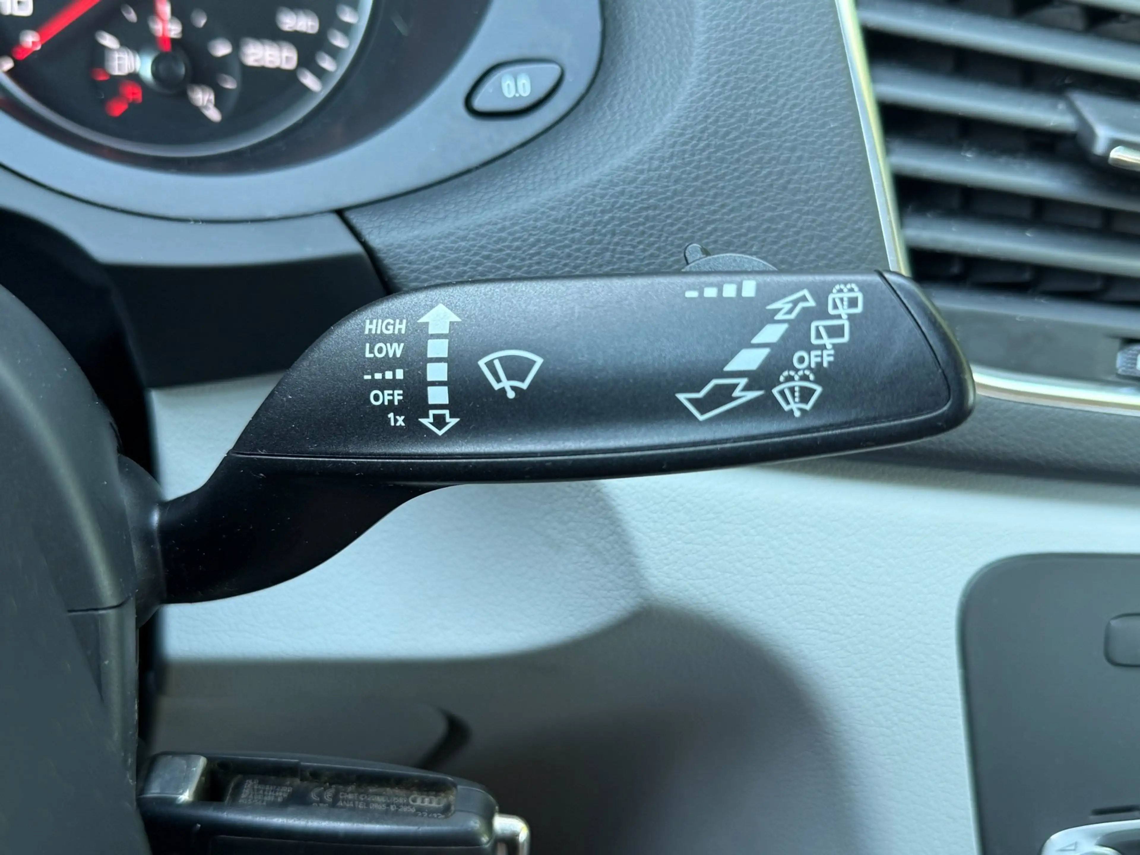 Audi Q3 2.0 TFSI quattro Pro Line | S-tronic | parkeer sen — photo 25