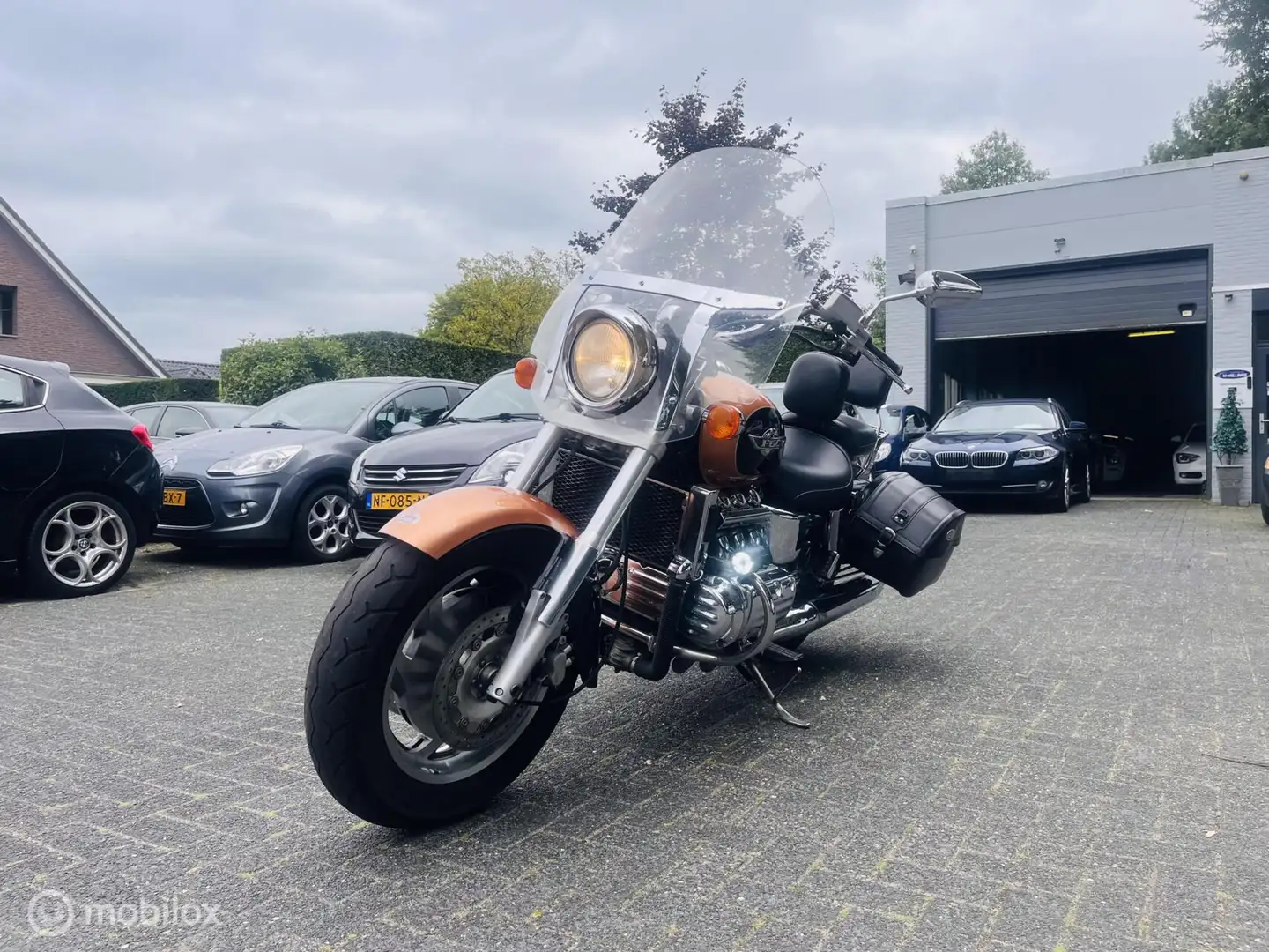 Honda GL 1500 Valkyrie Tour 6 Cilinder / Zeer mooi !!! Oranje - 1