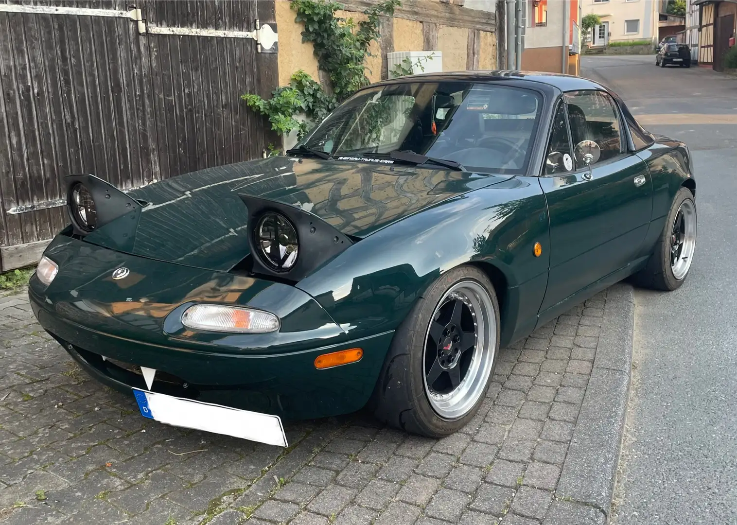 Mazda MX-5 16V 1.6 Miata - 1