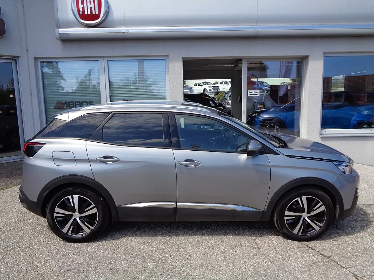 Peugeot 3008 1,2 PureTech 130 S&S EAT6 Allure Automatik Plateado - 2