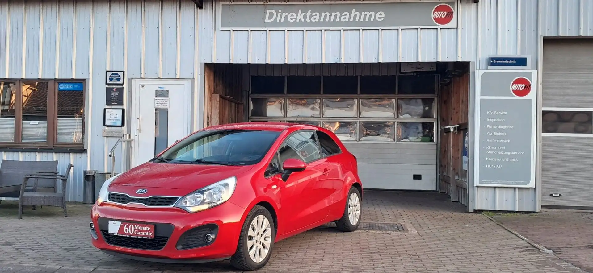 Kia Rio 1.2 Attract Rot - 1