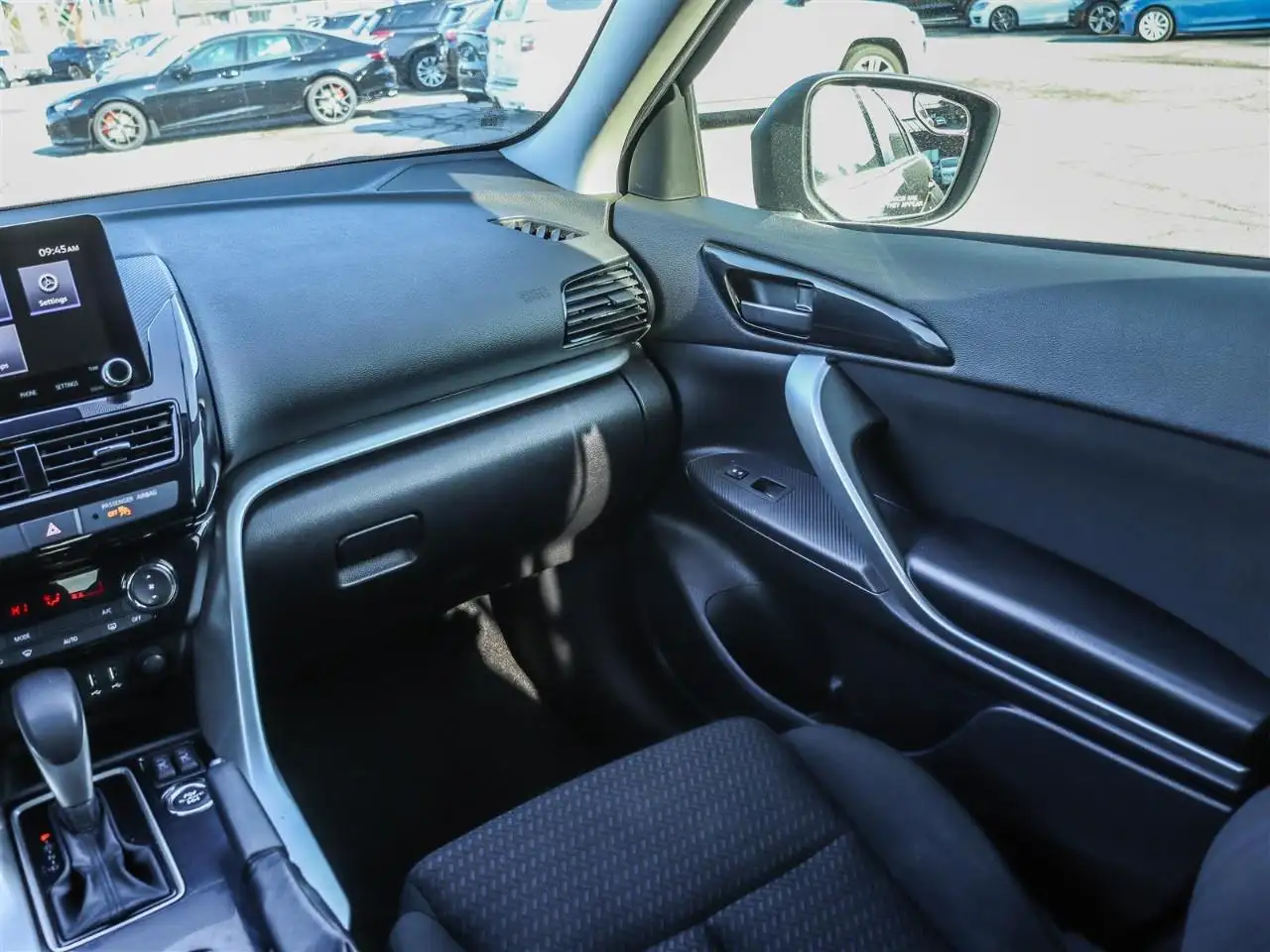Mitsubishi Eclipse Cross снимка Mitsubishi Eclipse Cross