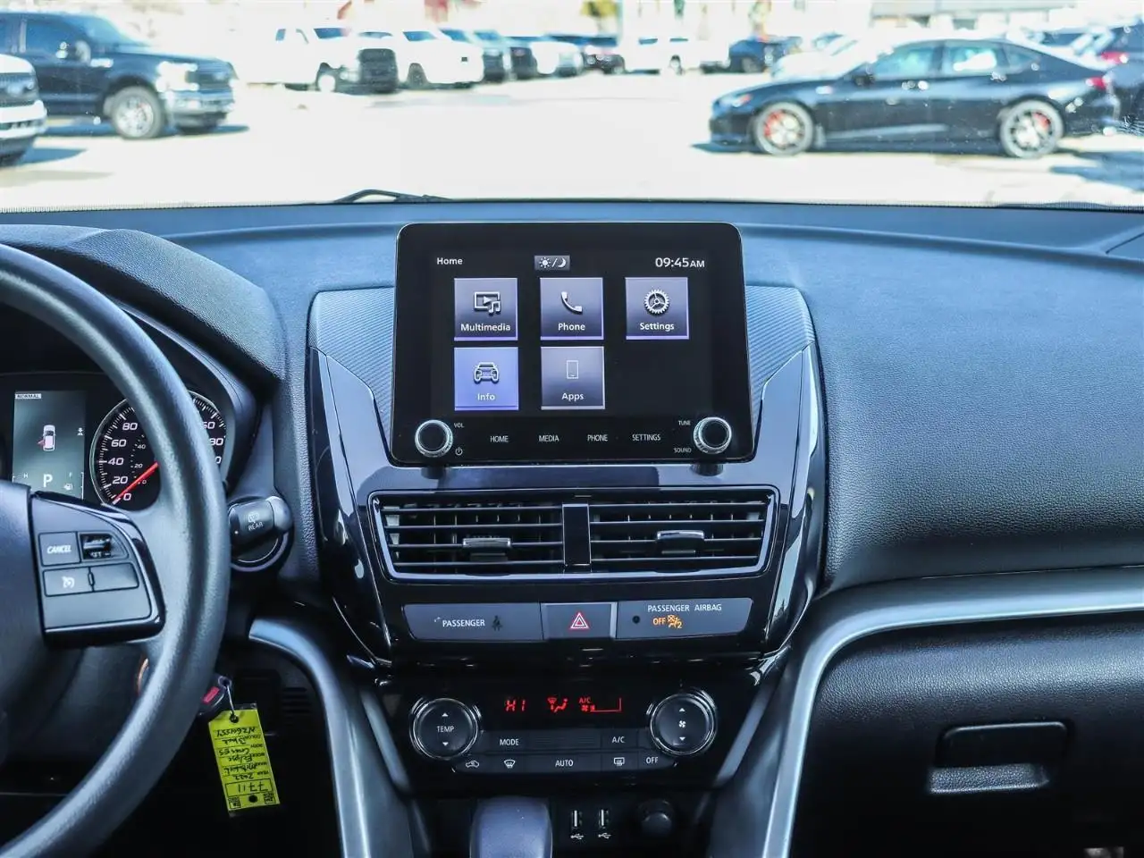 Mitsubishi Eclipse Cross снимка Mitsubishi Eclipse Cross
