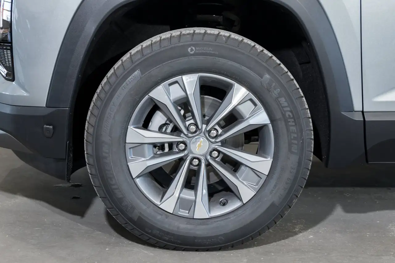 Chevrolet Equinox снимка Chevrolet Equinox