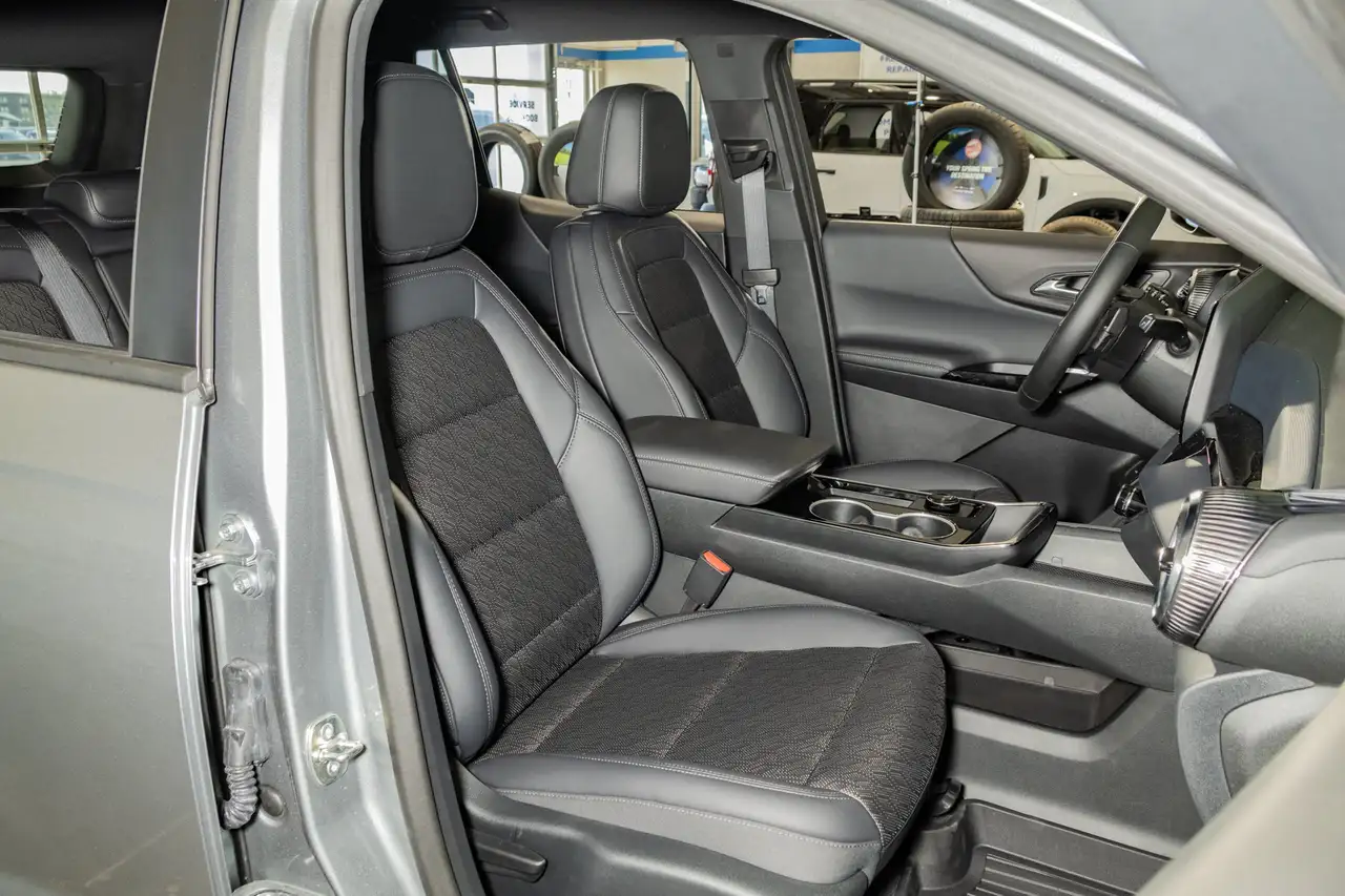 Chevrolet Equinox снимка Chevrolet Equinox