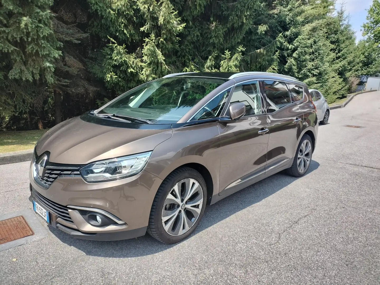 Renault Grand Scenic 1.5 dci energy Intens 110cv - 1