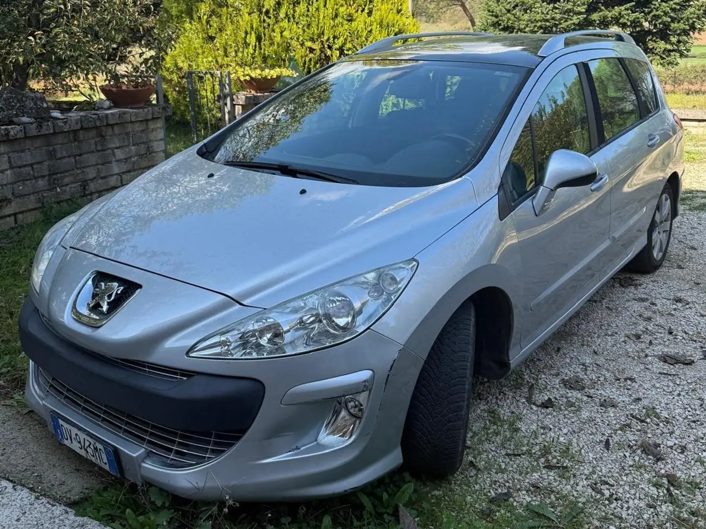 Peugeot 308 308 anno 2009 SW 1.6 hdi  Premium Ciel 110cv - 1