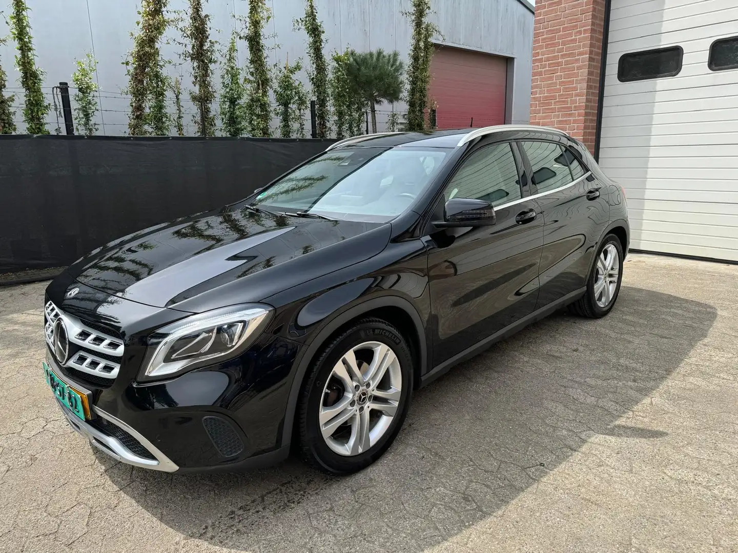 Mercedes-Benz GLA 180 camera trekhaak memory adap-cruise standkachel Negro - 2