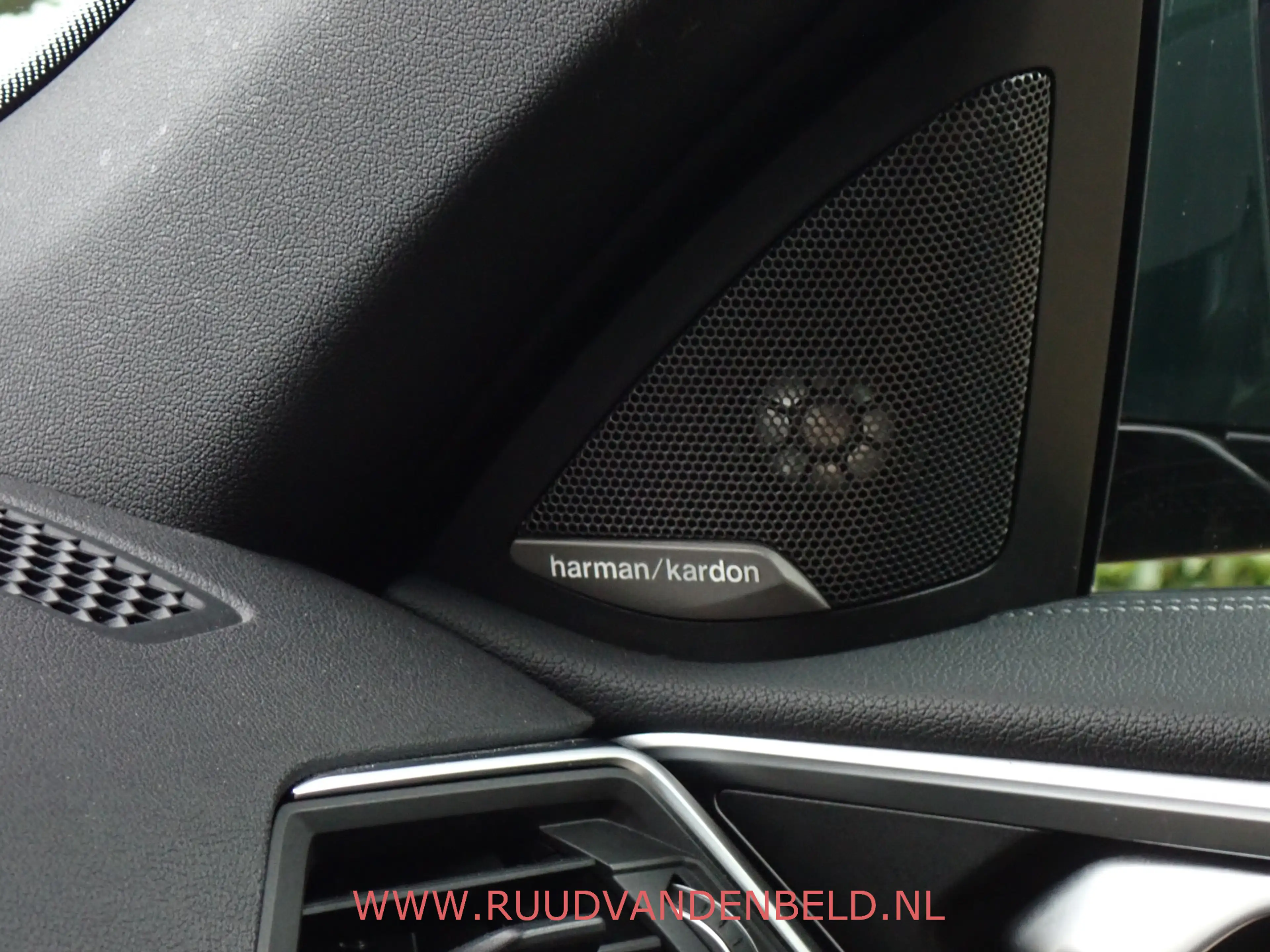 BMW 420 4-serie Cabrio 420i M-PAKKET / ACC / SPORTLEER / H — photo 24