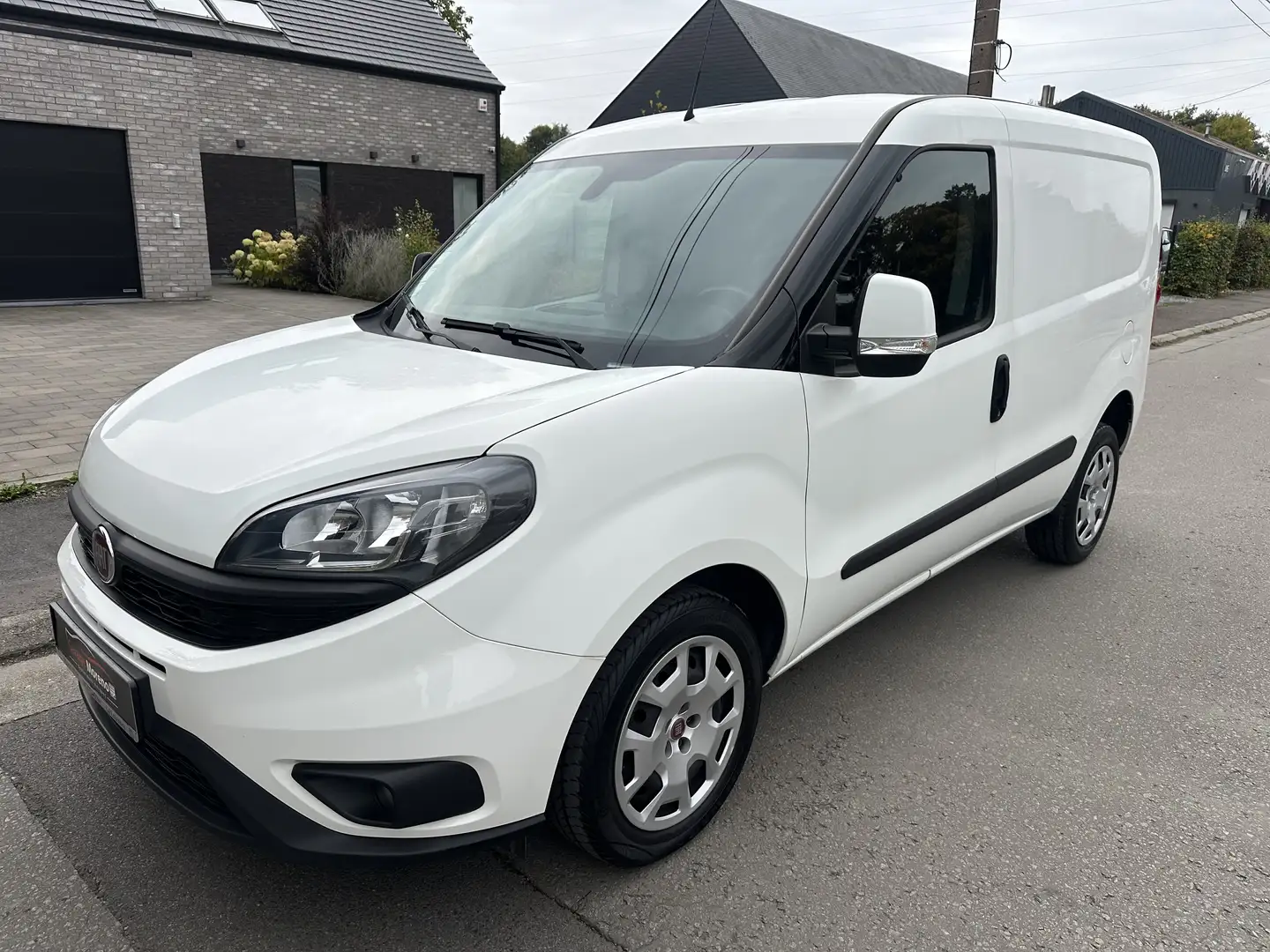 Fiat Doblo Doblo 1.3 JTD CARGO SX NAV CAMERA 3 PLACES TVA GAR Blanc - 1