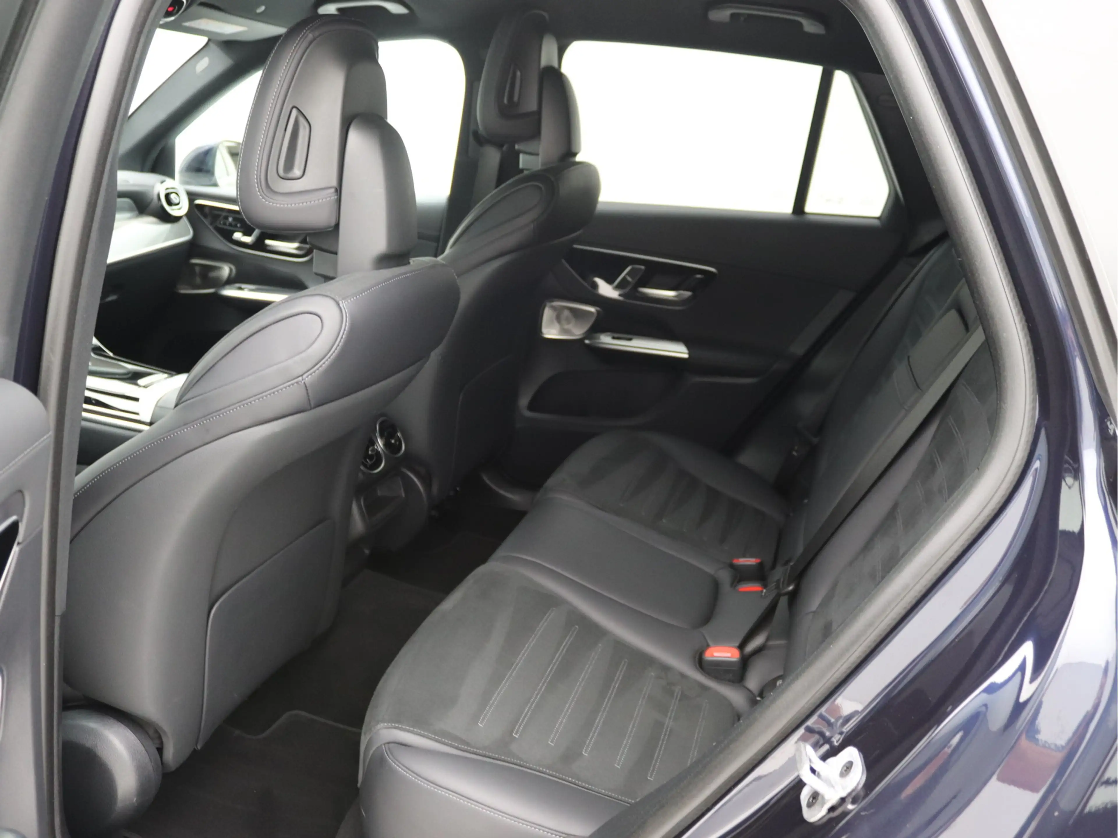 Mercedes-Benz GLC 400 400e 4MATIC AMG Distronic, Memory, Burmester, 360° — photo 11