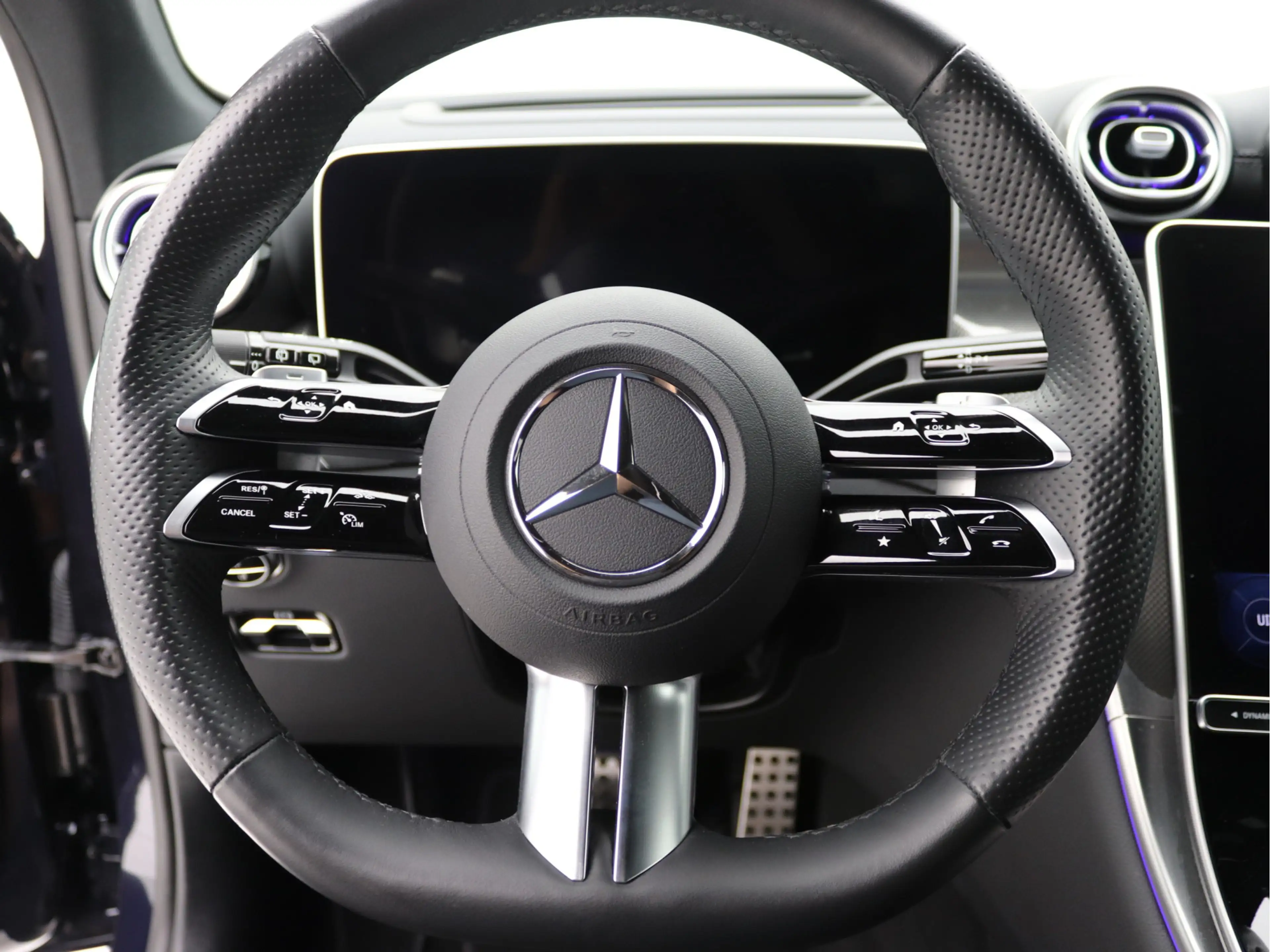 Mercedes-Benz GLC 400 400e 4MATIC AMG Distronic, Memory, Burmester, 360° — photo 15