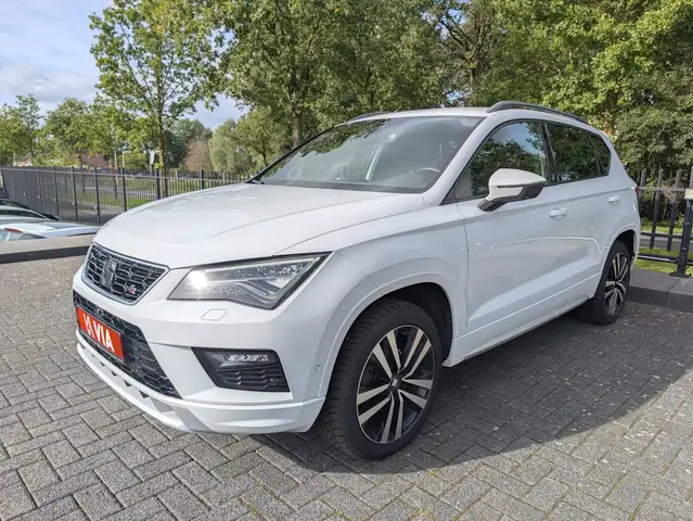 SEAT Ateca 1.5 150PK FR | Trekhaak | Navi | Camera's | LED |