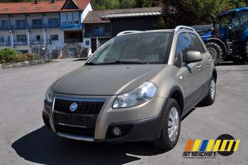 1.6 16V Luxury 4X4