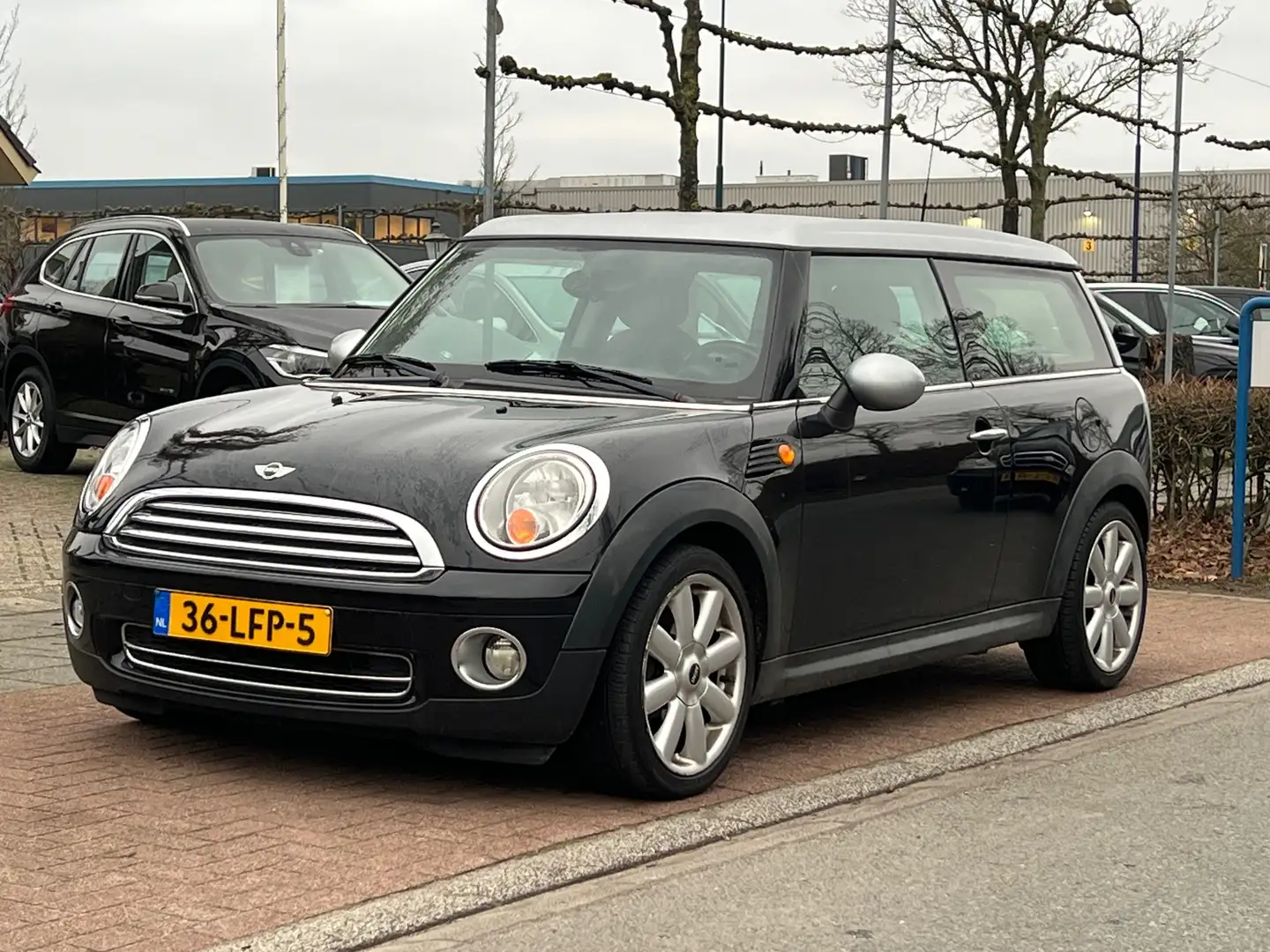 MINI Cooper Clubman Mini 1.6 Pepper I Schwarz - 2