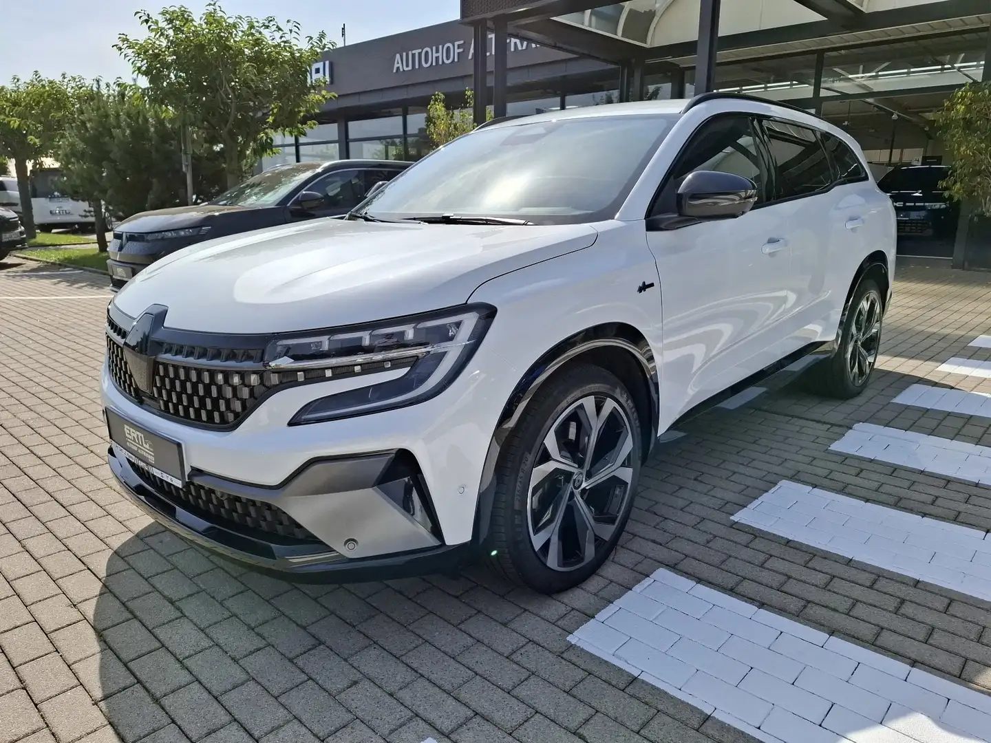 Renault Espace 6 Esprit Alpine E-Tech Full Hybrid 200 Weiß - 1