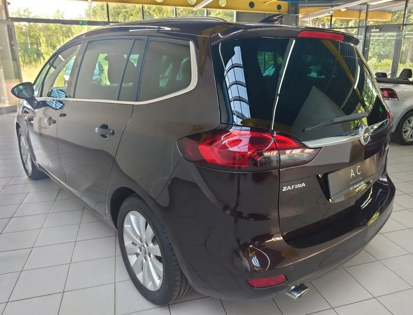 Opel Zafira C Innovation,Automatik,Navi,7-Sitzer Brun - 2